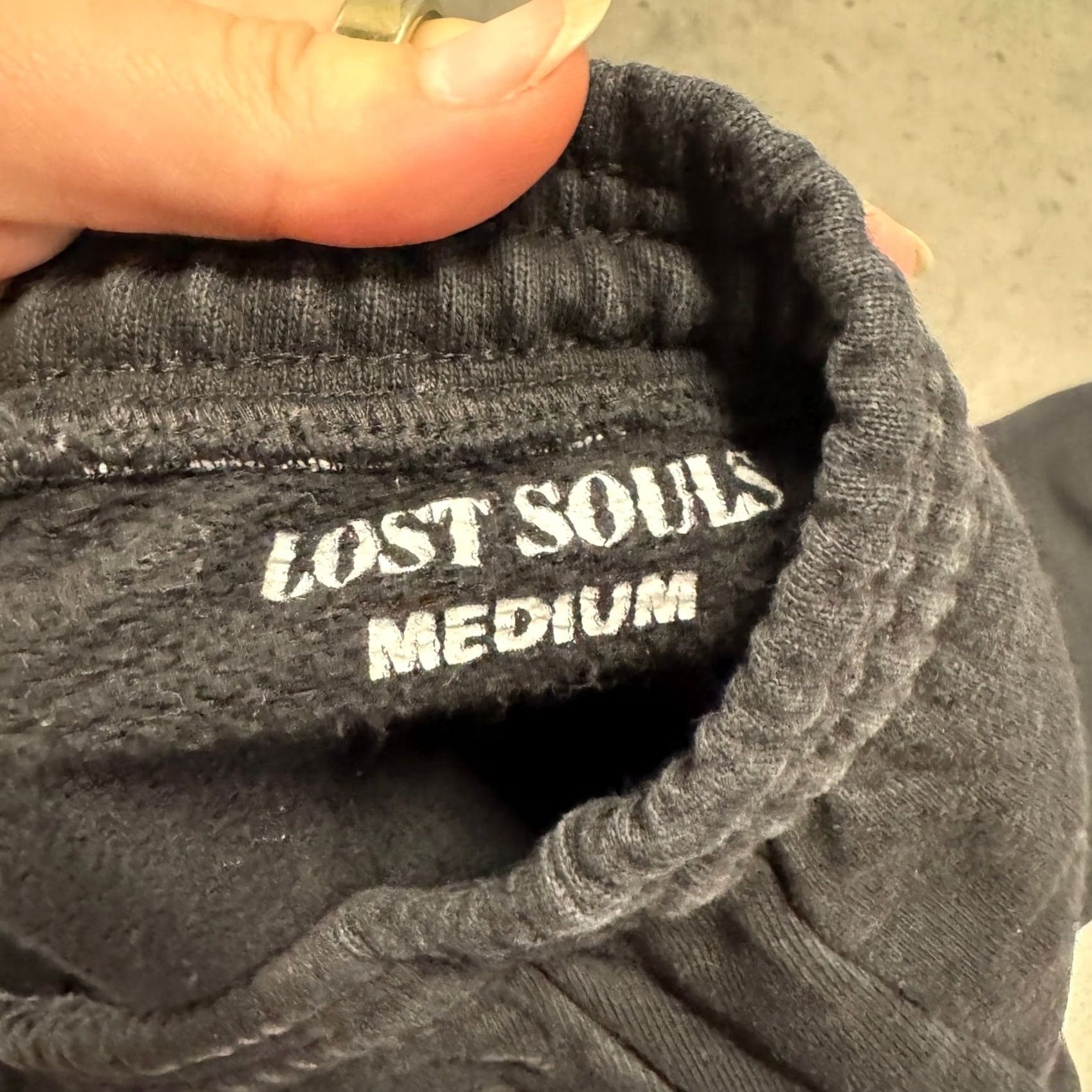 Vintage VINTAGE Lost Souls Black Embroidered Heavy Streetwear Jogger Sweatpant M Mens Black Jogger M Size US 31 - 3 Thumbnail