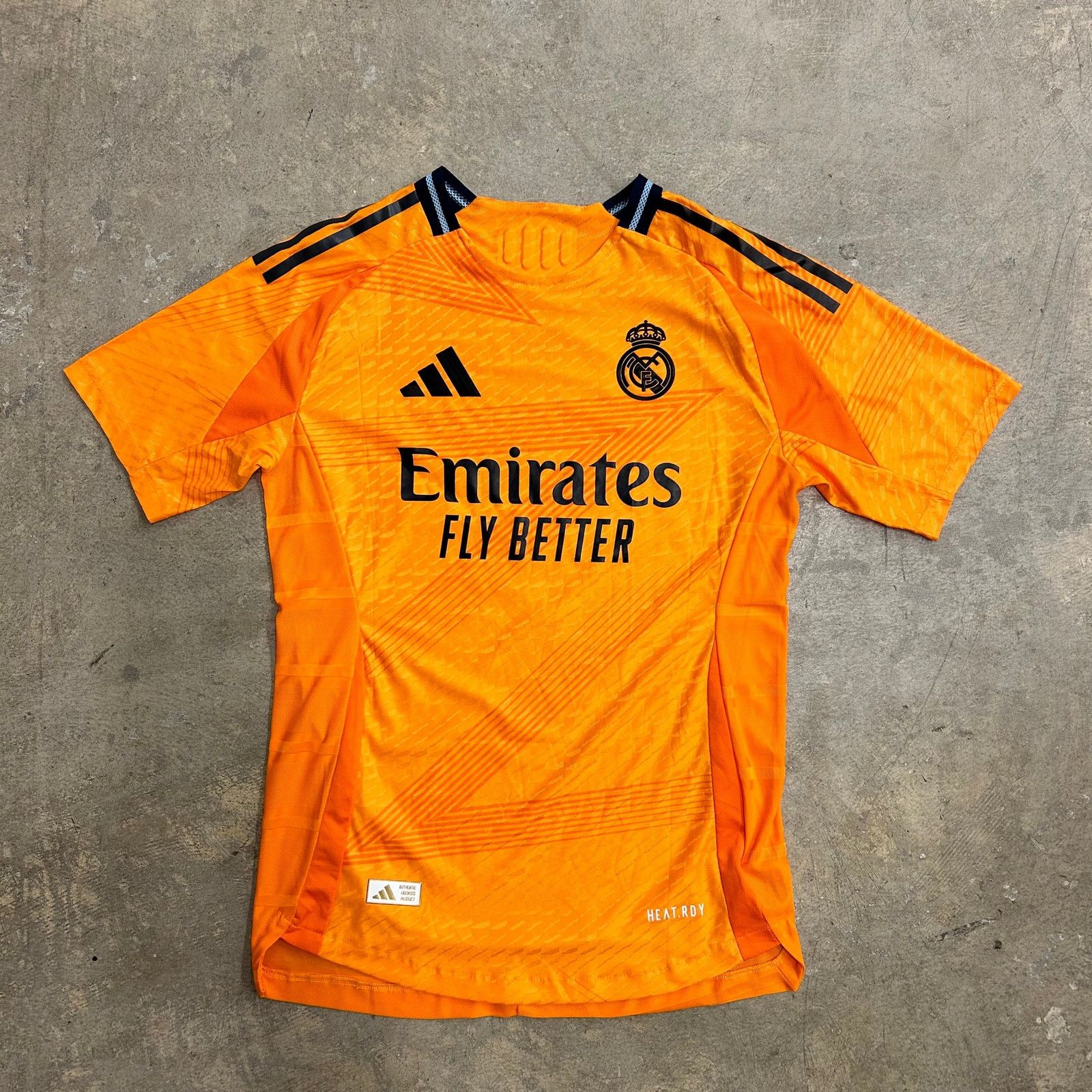Other Vini Jr Real Madrid Orange Jersey Size US L / EU 52-54 / 3 - 1 Thumbnail