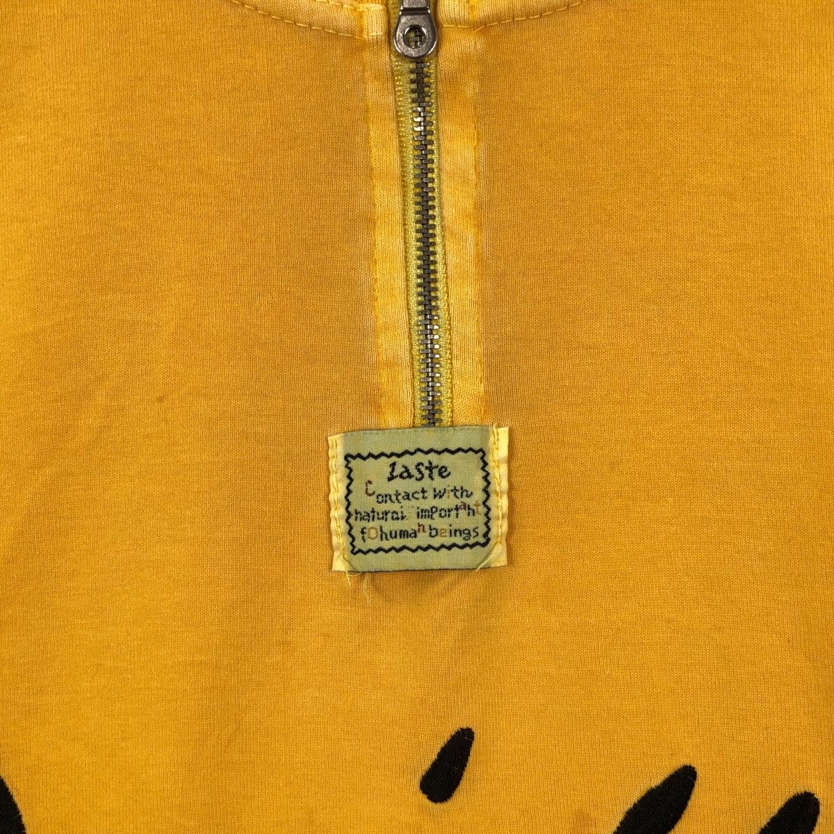 Vintage Vintage 90s HALLE HANCE T-Shirt Kangaroo Pocket Half Zipper Size US XL / EU 56 / 4 - 3 Thumbnail