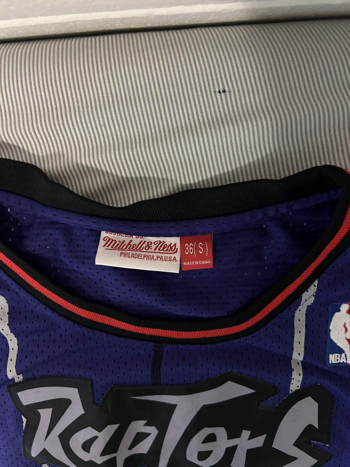Mitchell & Ness Vince Carter Raptors Jersey Size US S / EU 44-46 / 1 - 3 Thumbnail