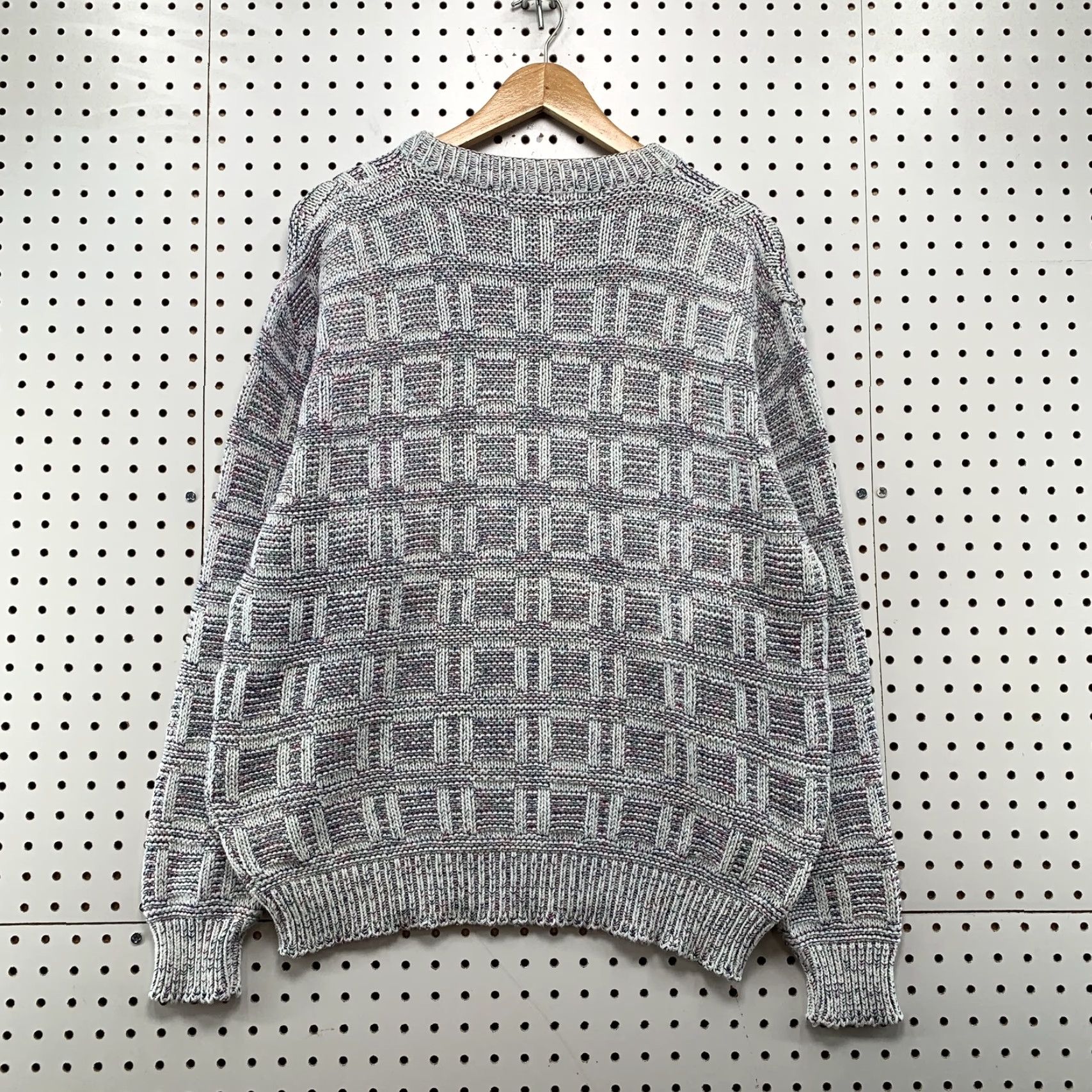 Croft & Barrow VINTAGE Croft & Barrow Sweater Gray Medium Long Sleeve Pullover Mens Geometric Casual Size US M / EU 48-50 / 2 - 6 Thumbnail