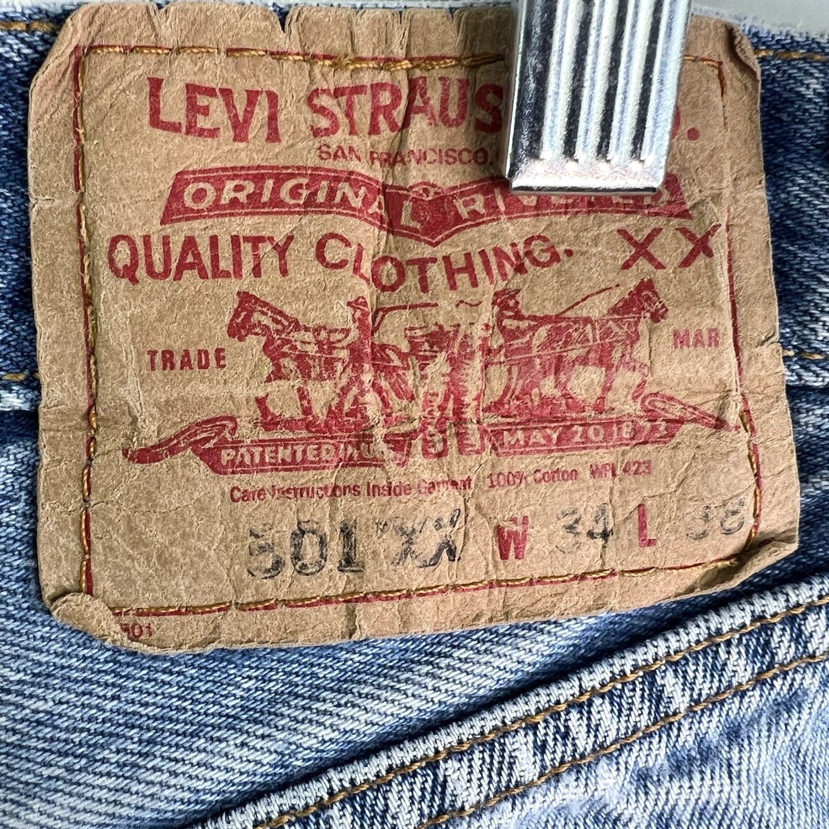 Levi's VTG Levi's 501 Jeans Denim Distressed Straight Size 34 X 35 Blue Men Regular 90s Theme Size US 34 / EU 50 - 7 Thumbnail
