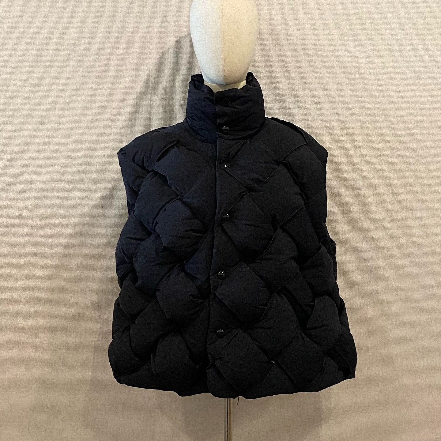 Bottega Veneta Bottega Veneta Quilted Padded Down Vest Size M Size US M / EU 48-50 / 2 - 1 Thumbnail