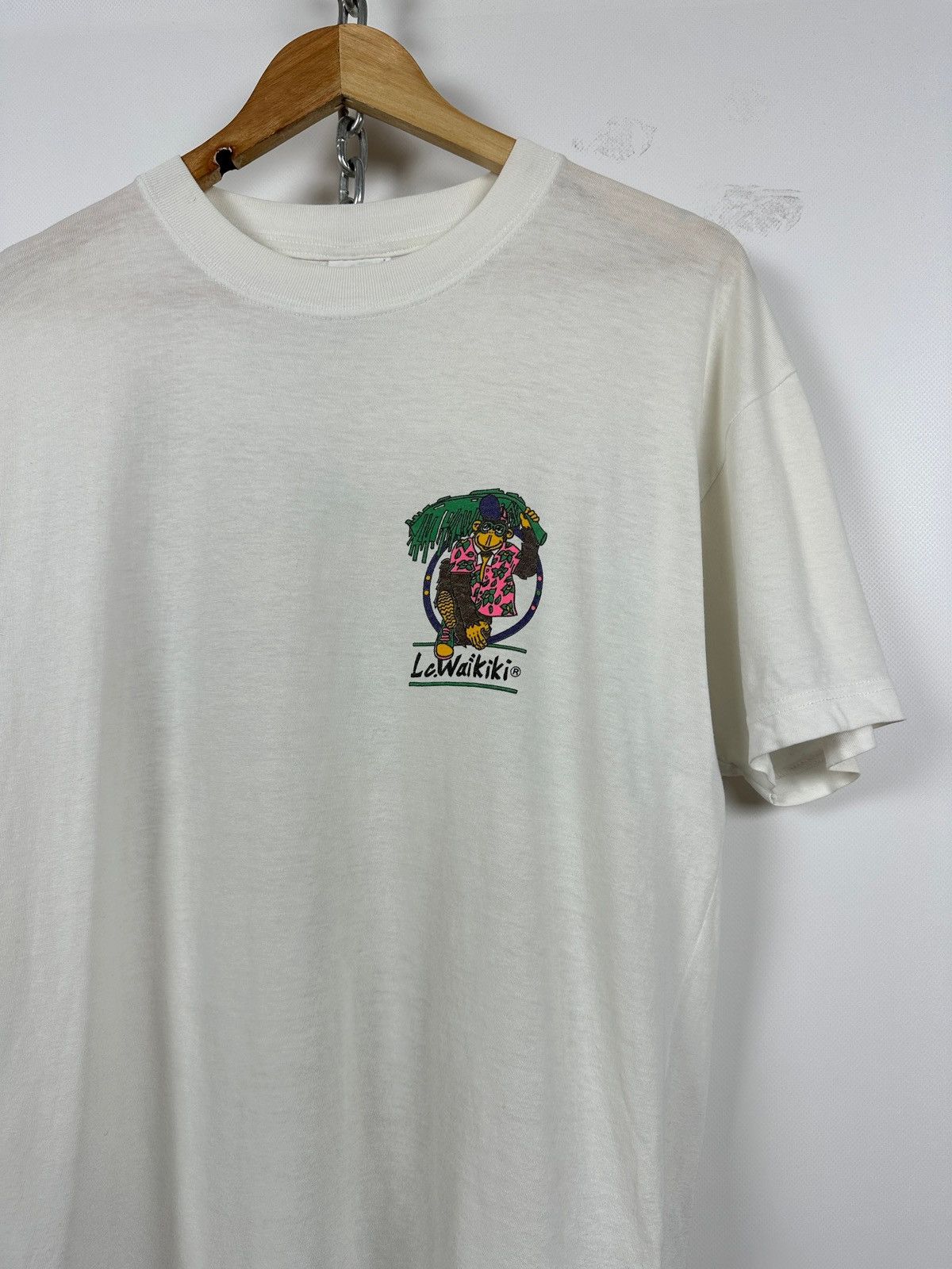 Hook-Ups Vintage LC Waikiki T-Shirt Size US XL / EU 56 / 4 - 8 Thumbnail