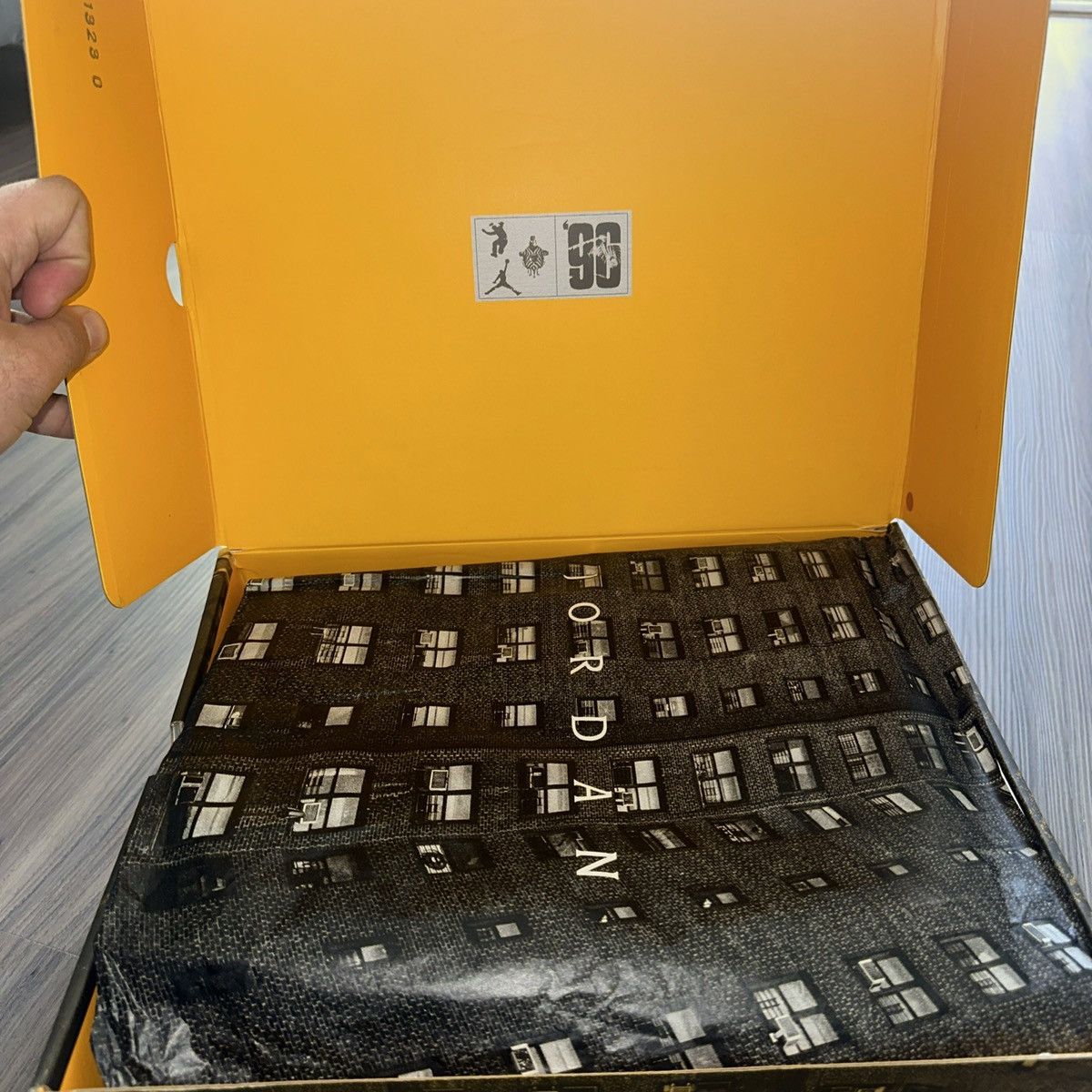 Nike Air Jordan 1 Elevate High x Bephies Beauty Size 10 Size US 10 / IT 40 - 9 Thumbnail