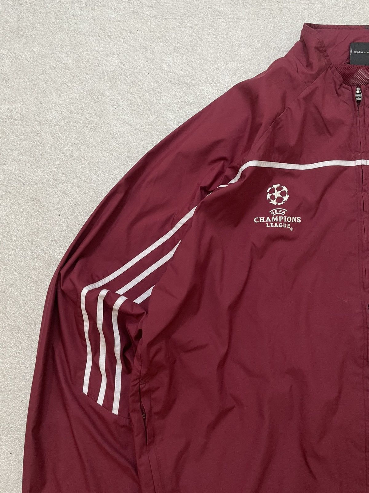Japanese Brand 00s Adidas Ajax Champions League Windbreaker Jacket Red Y/K Size US XXL / EU 58 / 5 - 2 Thumbnail