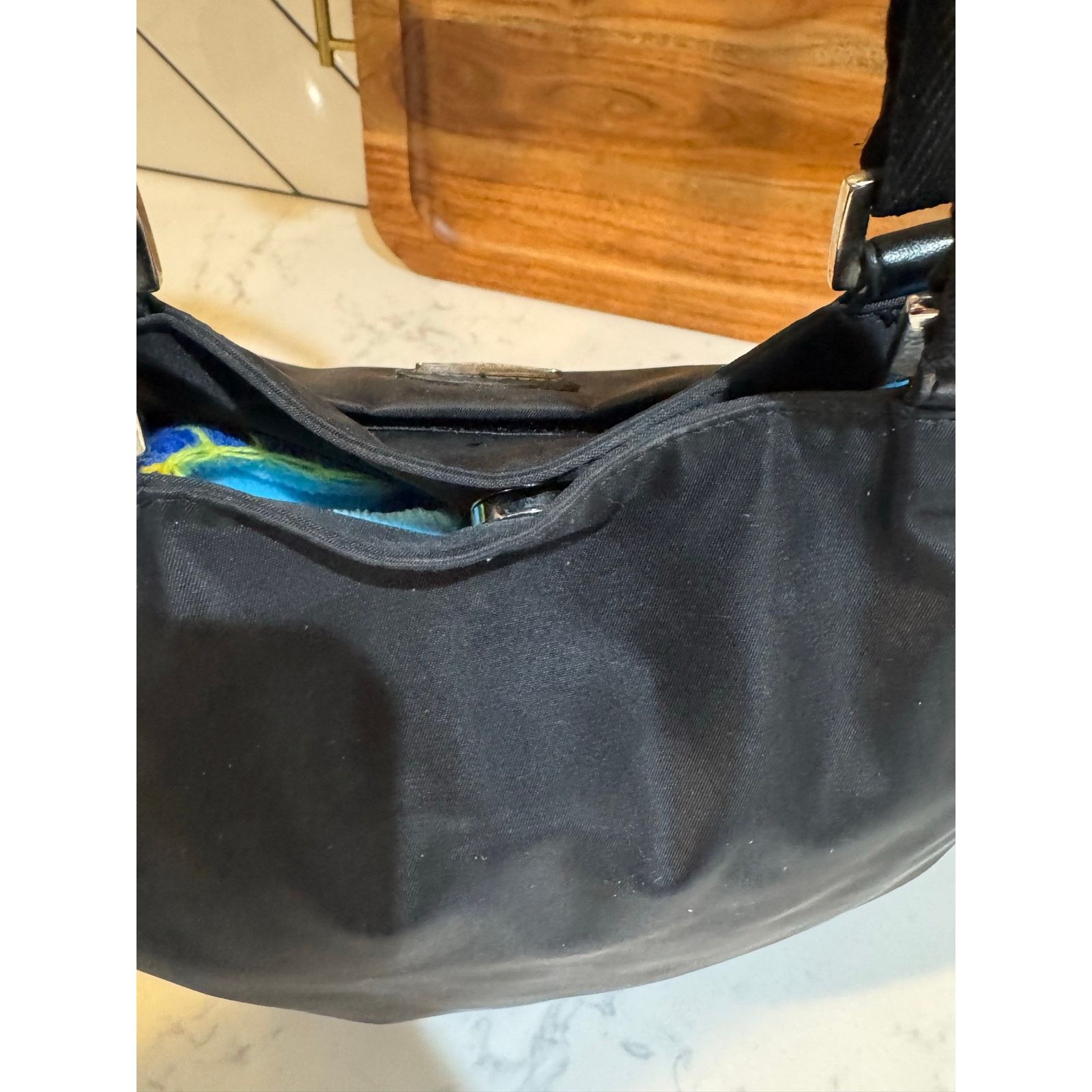 Guess vintage Guess triangle logo nylon shoulder crossbody bag Size ONE SIZE - 10 Thumbnail