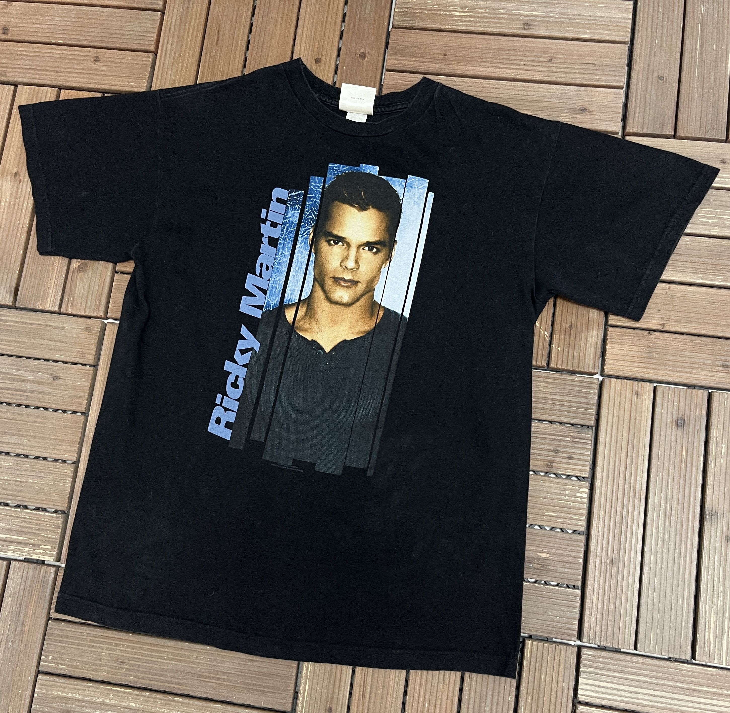 Vintage Ricky Martin 1999 Tour Vintage Black T-Shirt Tee Size US L / EU 52-54 / 3 - 3 Thumbnail