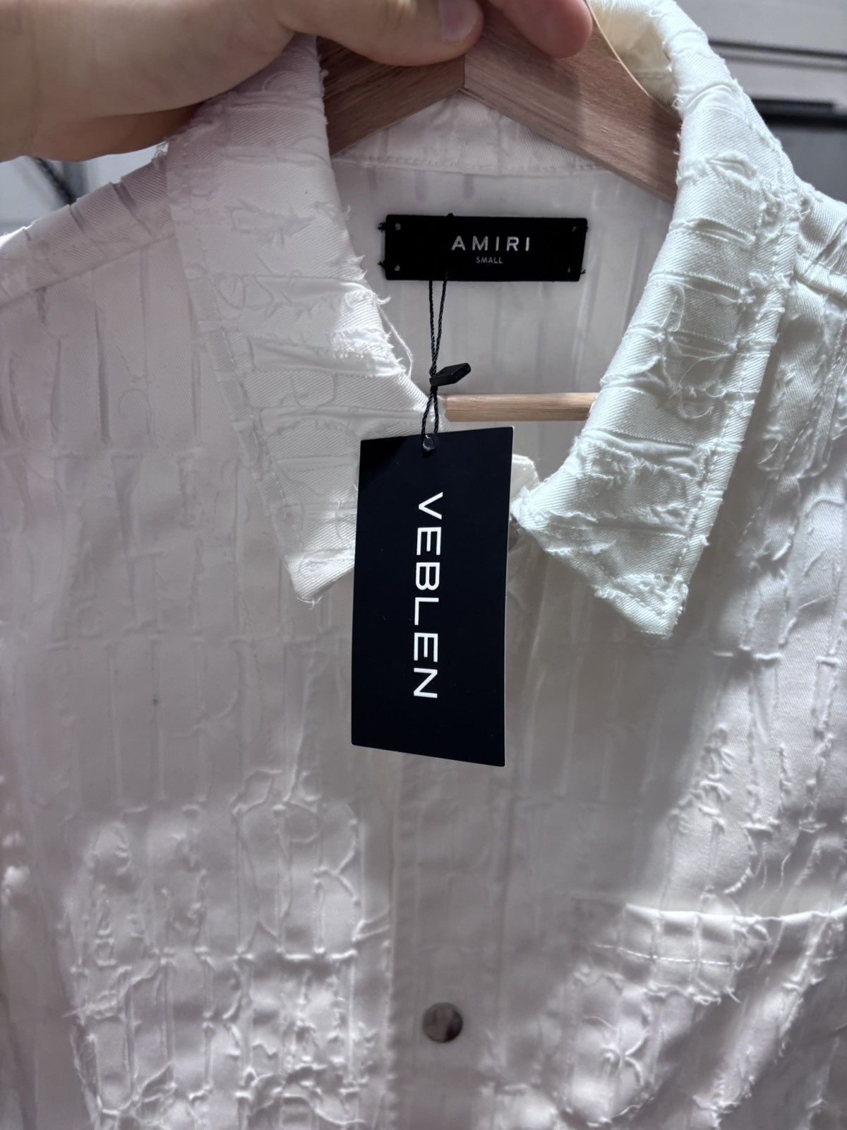Amiri Amiri Logo Frayed White Button Up Size US S / EU 44-46 / 1 - 7 Thumbnail