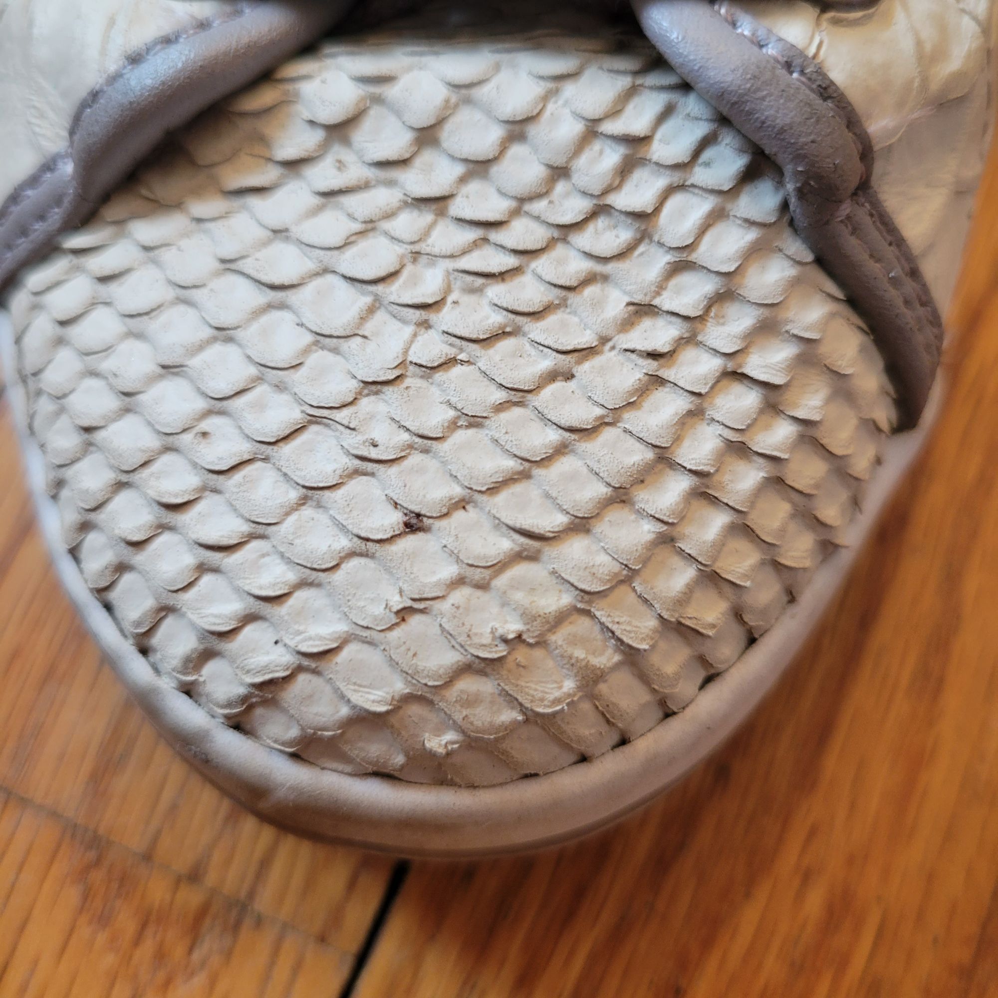 Cole Haan Cole Haan Snake Print Lace Up Sneakers 9B Flats Comfort Shoe Size US 9 / IT 39 - 10 Thumbnail