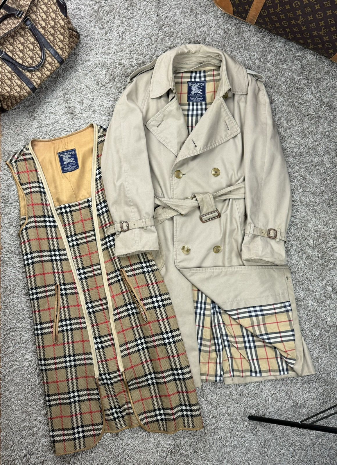 Burberry × Vintage Vintage trench coat Burberry original luxury streetwear item Size M / US 6-8 / IT 42-44 - 1 Thumbnail