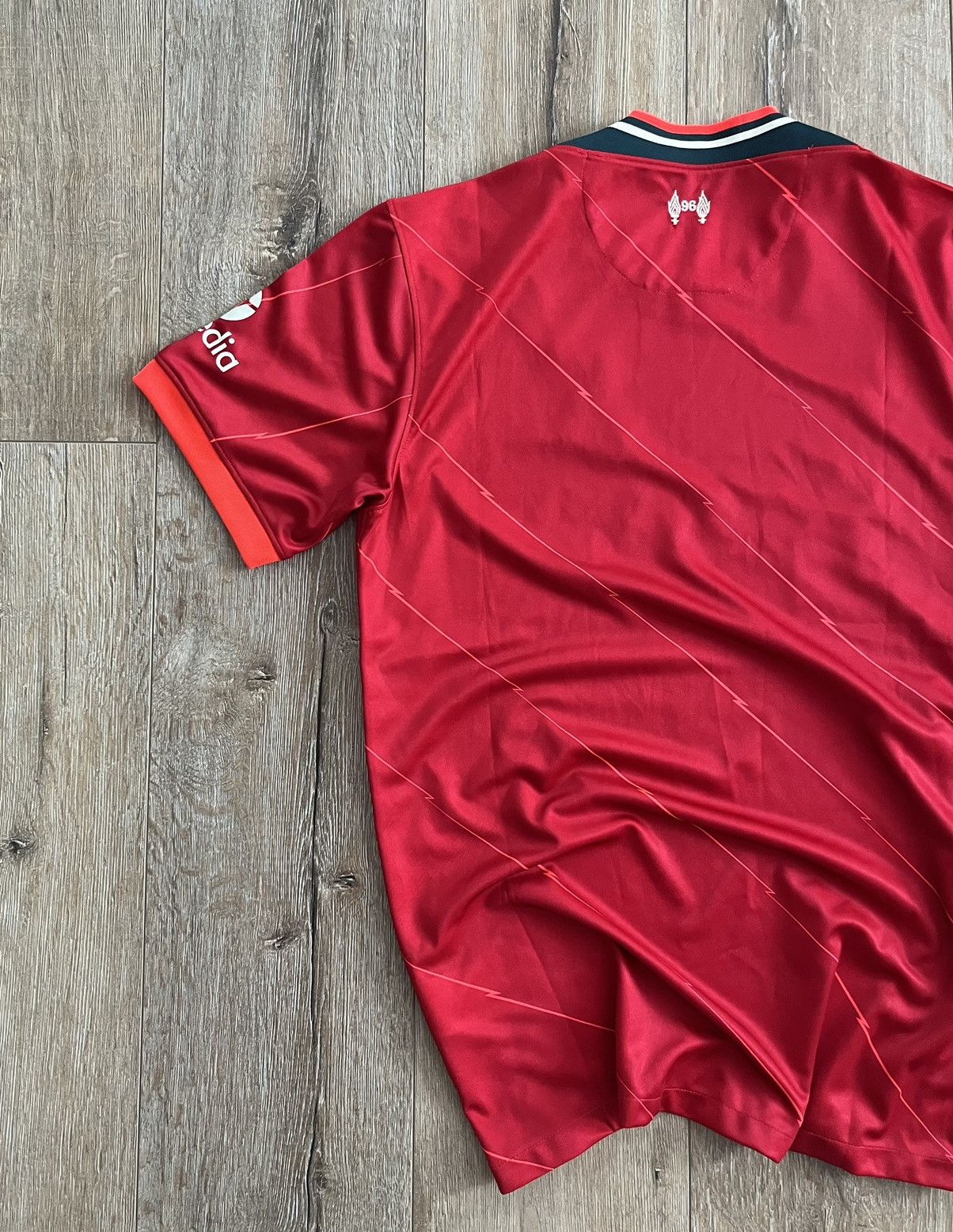 Other LIVERPOOL Y2K JERSEY Size US L / EU 52-54 / 3 - 11 Thumbnail