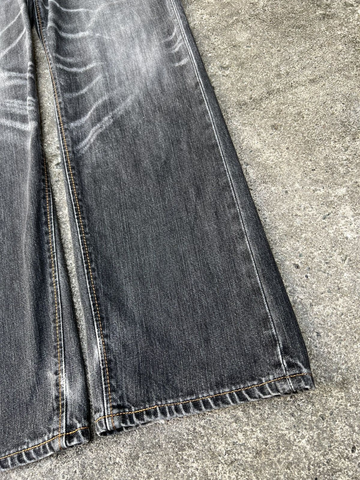 Edwin Edwin Exclusive Vintage Mud Wash Jean Size US 35 - 13 Thumbnail