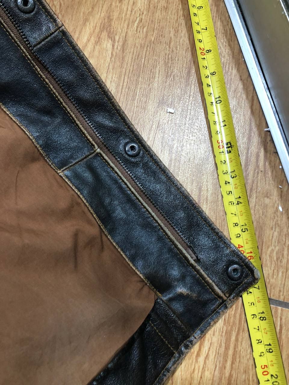 Gap Vintage Gap Classic Fit Leather Jacket Size L Size US L / EU 52-54 / 3 - 14 Thumbnail