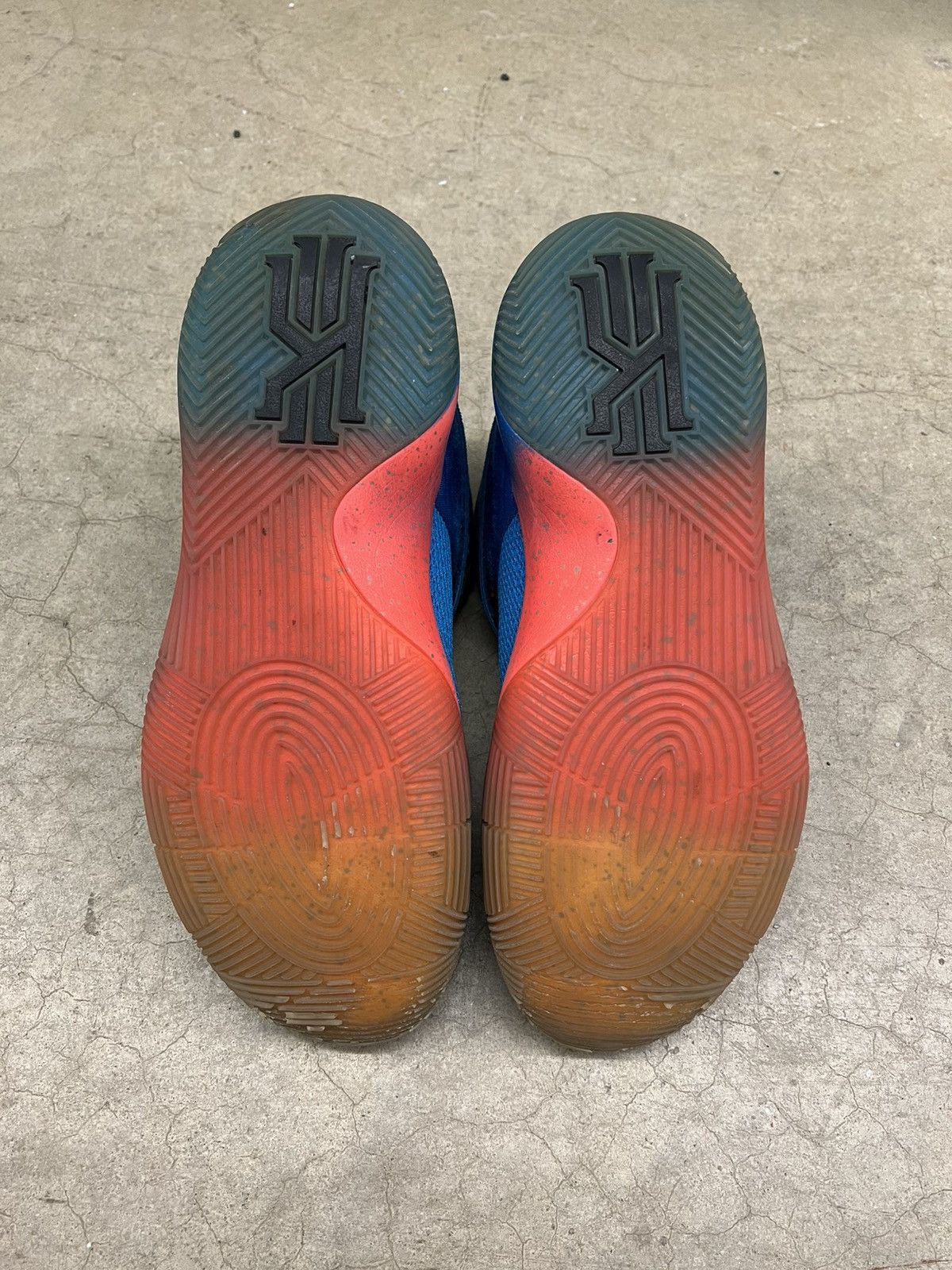 Nike Nike Kyrie 2 Promo EYBL Size 11 Size US 11 / EU 44 - 6 Thumbnail