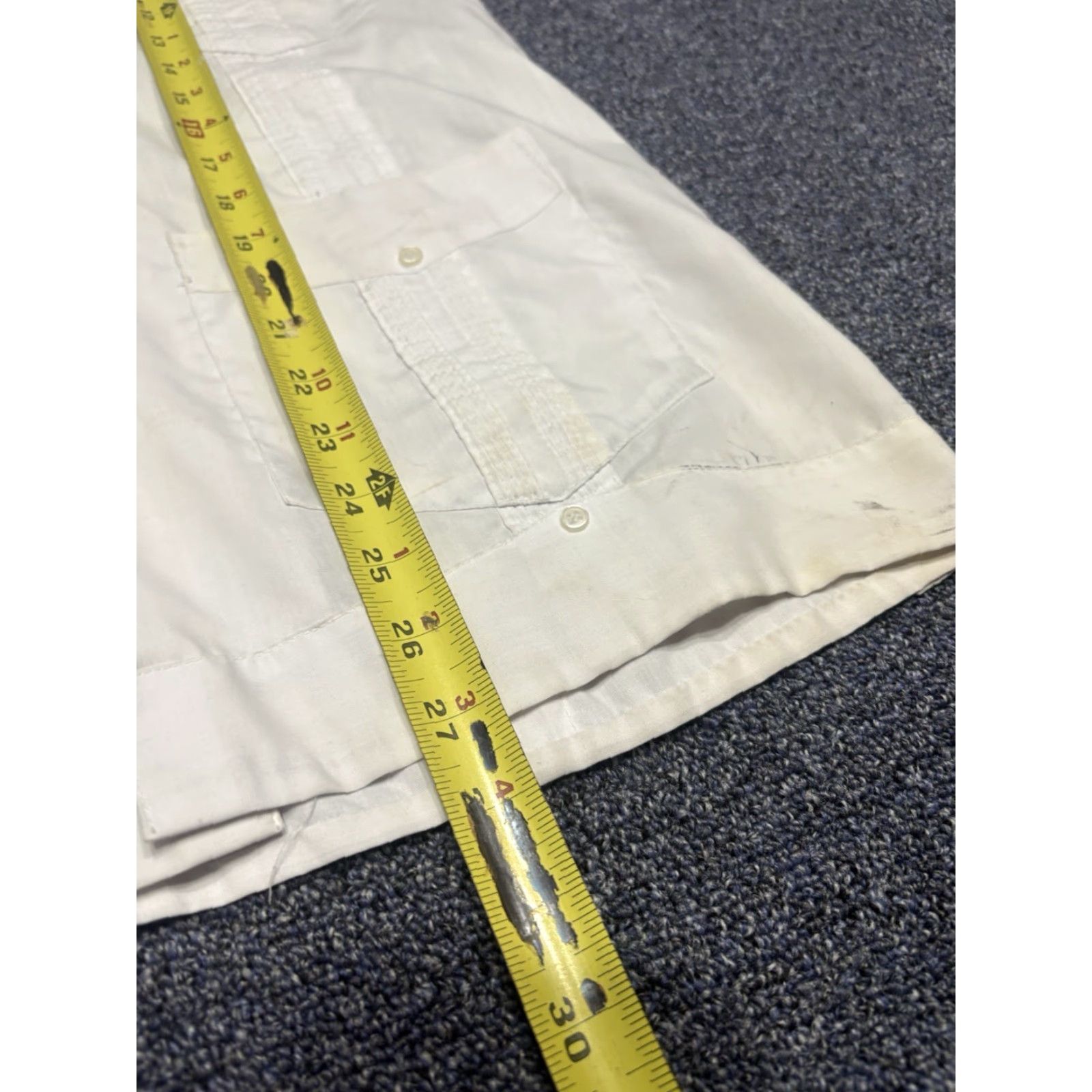 Vintage VINTAGE Romani Shirt Button-Up 70s-80s Mens Beige L Short Sleeve Collared Polyester Blend Easy Care Reg. Fit Size US L / EU 52-54 / 3 - 4 Thumbnail