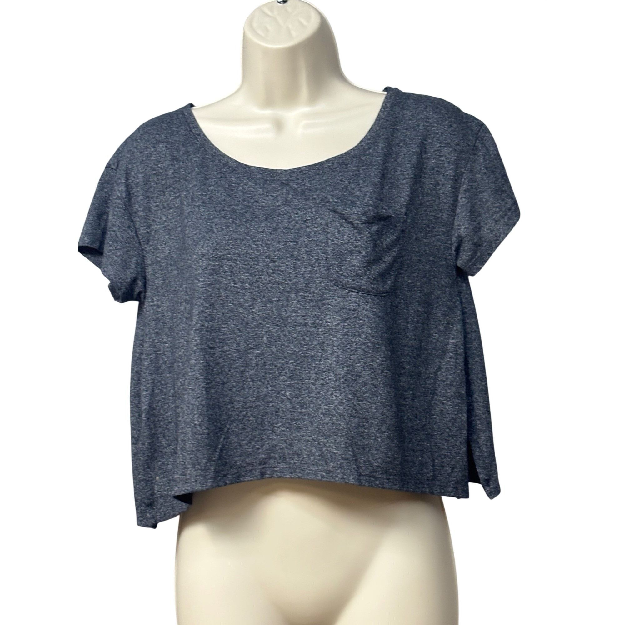 Abercrombie & Fitch Abercrombie & Fitch Womens Cropped T-Shirt With Pocket, Heat Size S / US 4 / IT 40 - 1 Thumbnail
