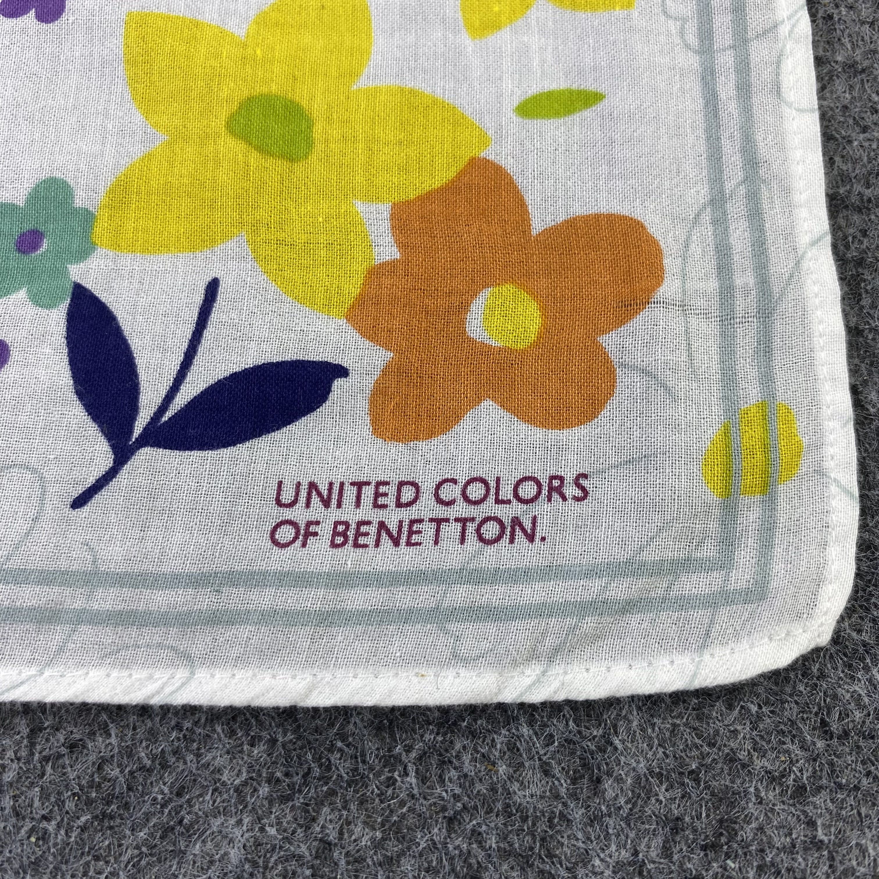 United Colors Of Benetton Benetton Neckerchief / Bandana / Handkerchief-B1122 Size ONE SIZE - 5 Thumbnail
