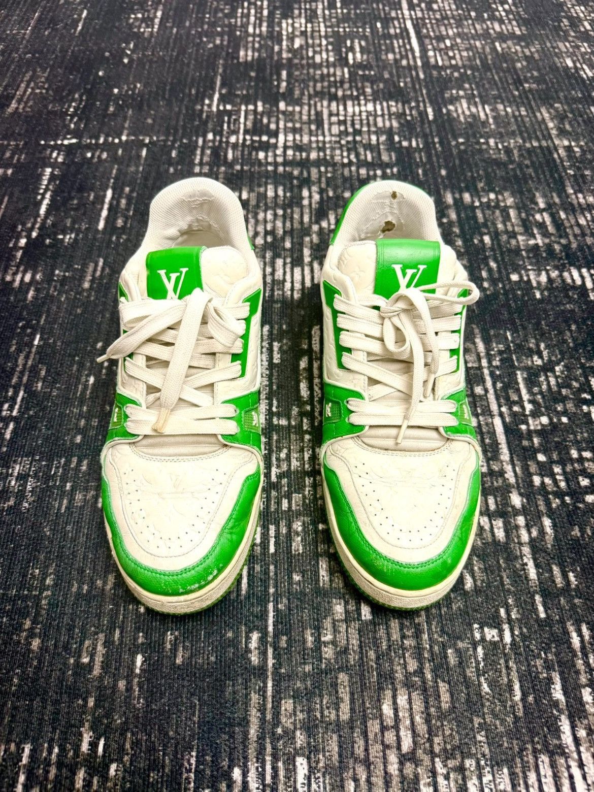 Louis Vuitton Louis Vuitton x Virgil Logo Pattern trainner-2505 Size US 7.5 / EU 40-41 - 2 Thumbnail