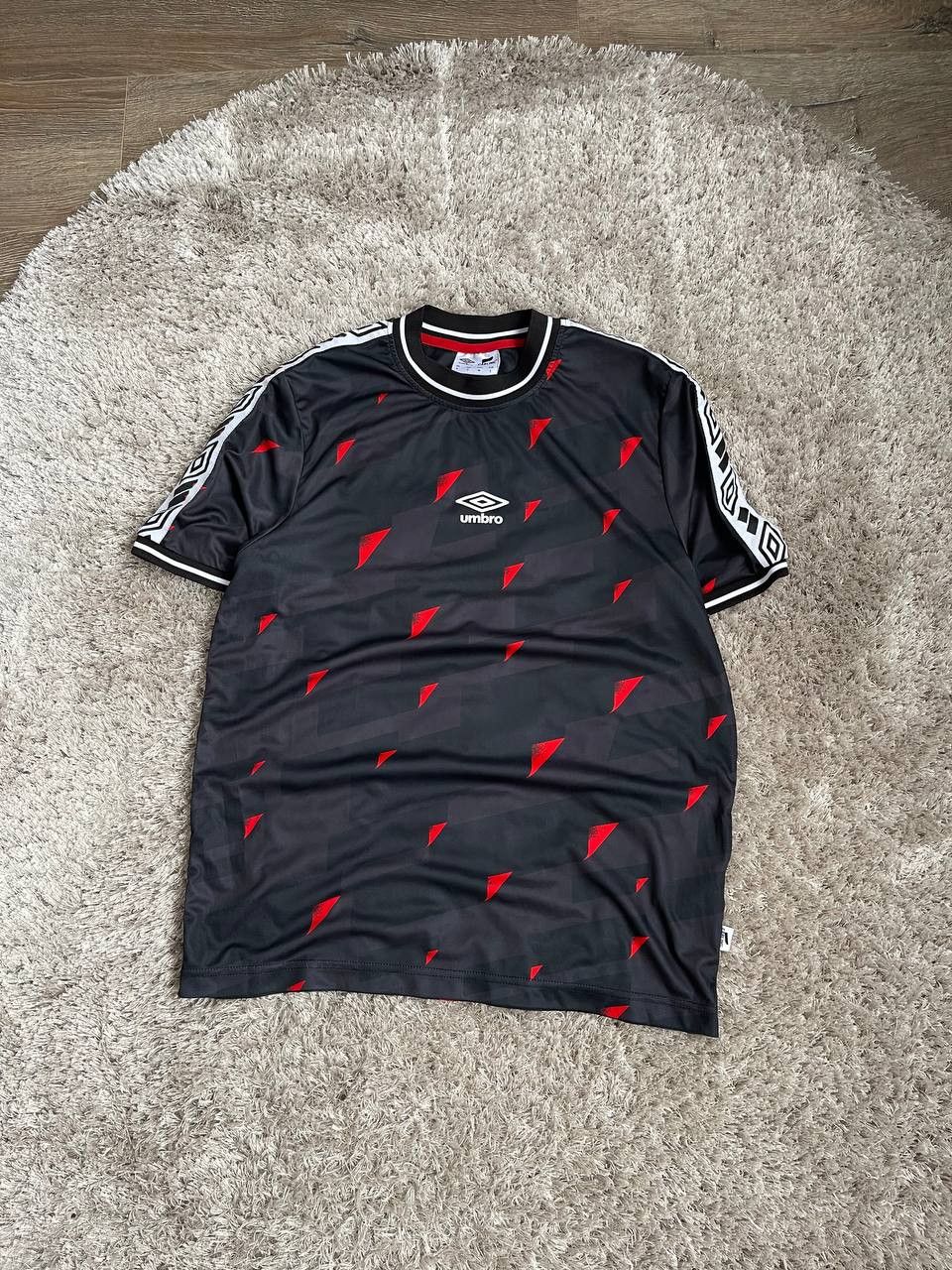 Streetwear × Umbro × Vintage Carling x Umbro Football Shirt Size US S / EU 44-46 / 1 - 2 Thumbnail