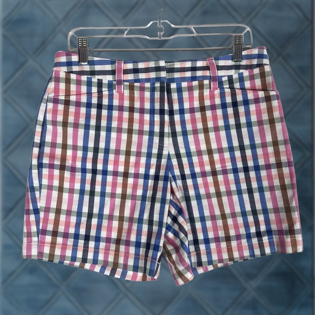 Lands' End Lands' End Plaid Bermuda Shorts Size 6P Mid Rise Petites Casual Stretch Easy Care Shorts Pants Women Mens Girls Sneakers Size 28" / US 6 / IT 42 - 1 Thumbnail