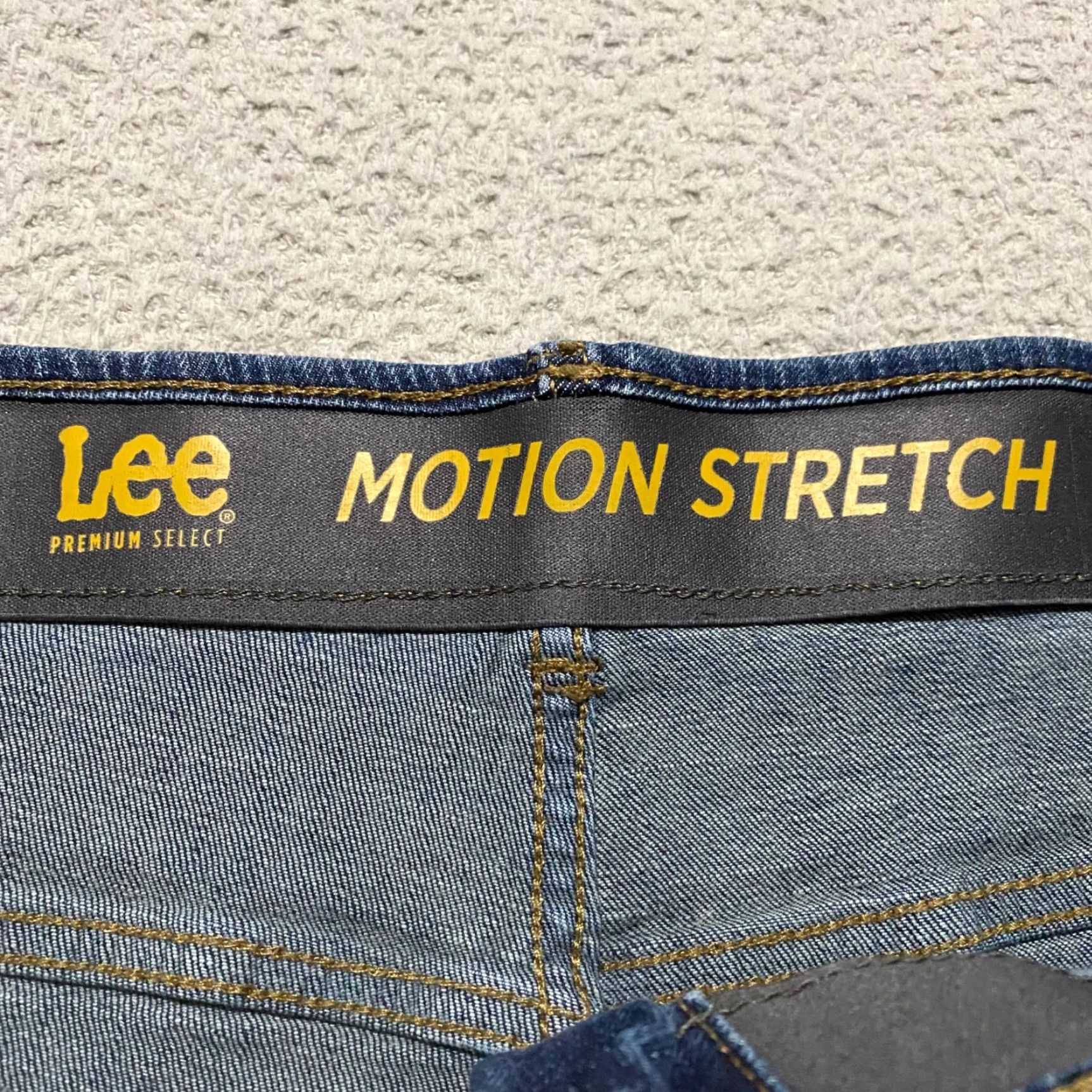 Lee Lee Jeans Mens Jeans 42x30 Blue Denim Dark Wash Straight Leg Motion Stretch Regular Fit 5-Pocket Mens with Logo Button Zip Black Label? Size US 42 / EU 58 - 3 Thumbnail