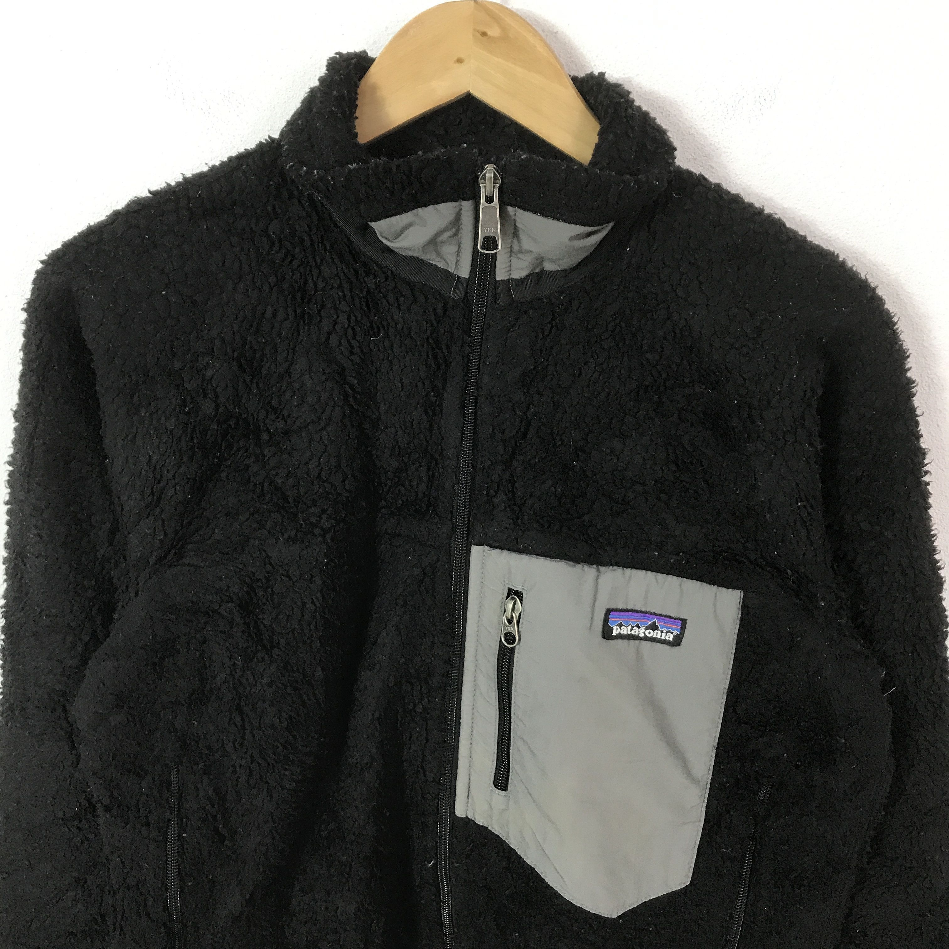 Patagonia Vintage Patagonia Black Fleece Zipper Jacket Size US XS / EU 42 / 0 - 3 Thumbnail