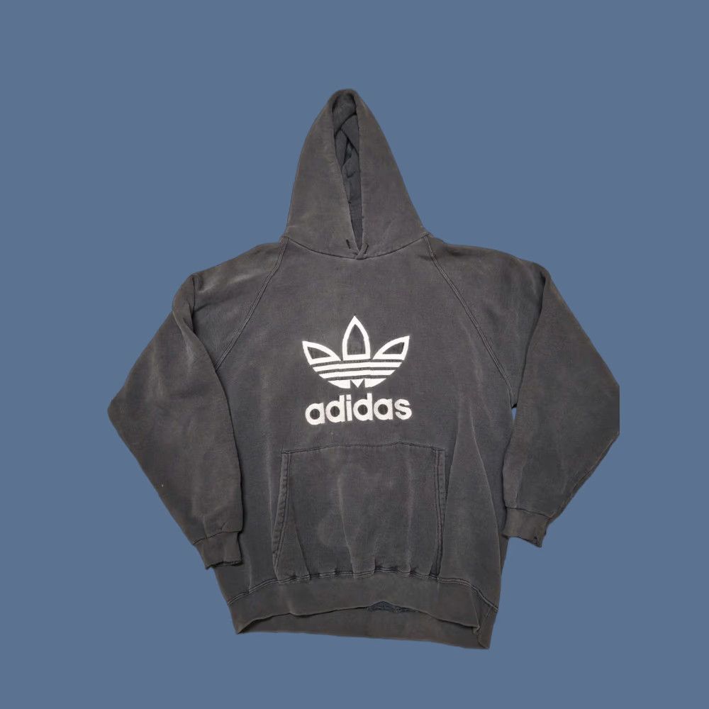 Adidas VINTAGE adidas Trefoil Logo Hoodie Sweatshirt Heavy XL Black 90s 00s Mens Pullover Heavyweight Hooded Pockets Long Sleeve Regular Fit Size US XL / EU 56 / 4 - 1 Thumbnail