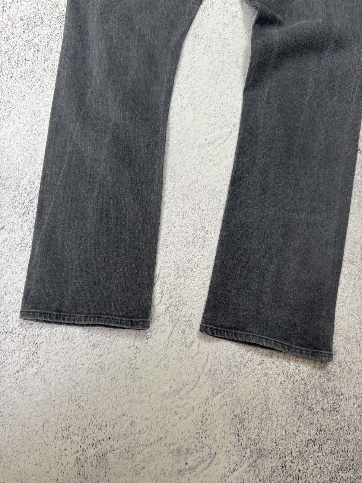 Burberry Burberry London England Straight Leg Grey Jeans Size 36x32 Size US 36 / EU 52 - 2 Thumbnail