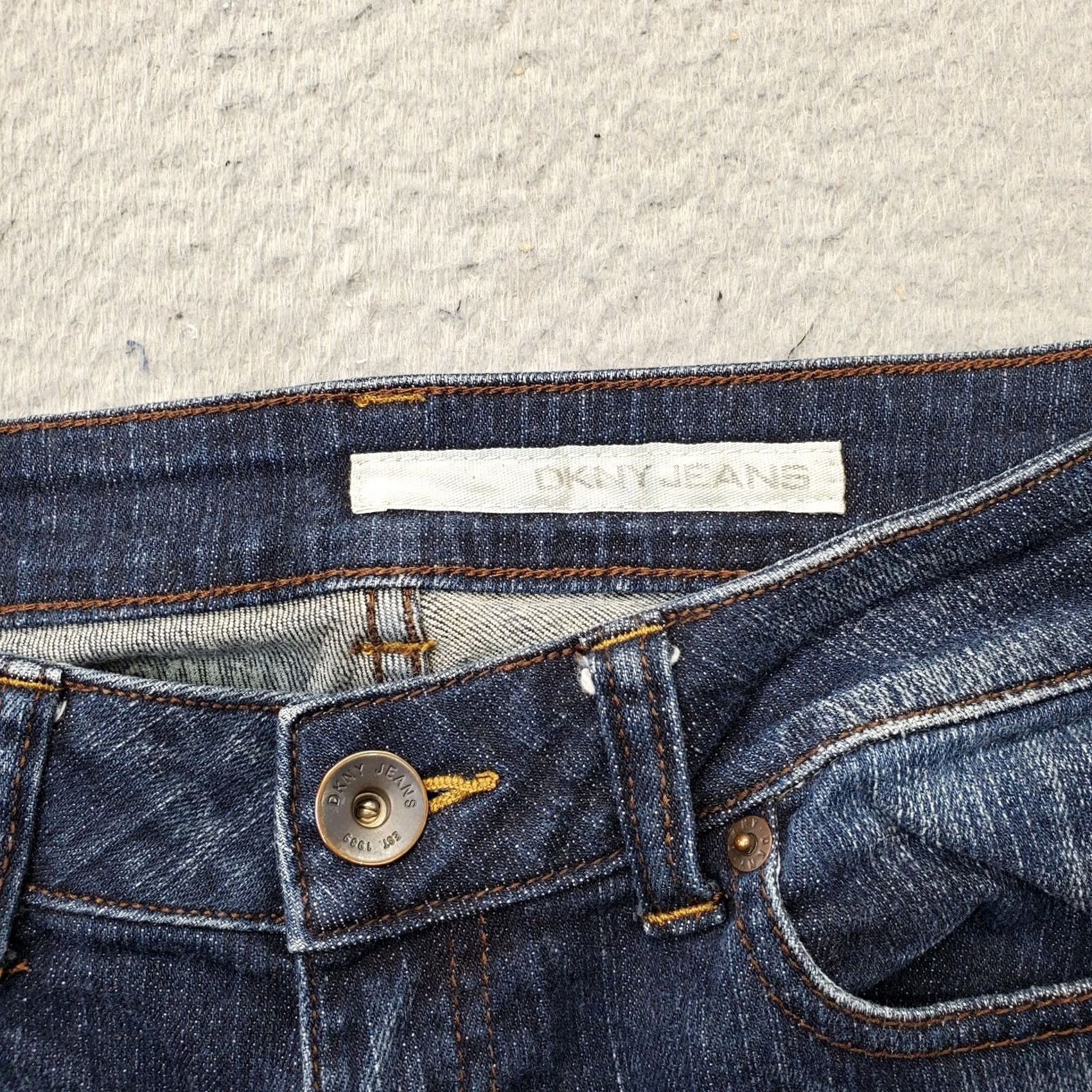 DKNY DKNY Bootcut Jeans Womens Size 4 Blue Denim Stretch Regular Fit Boho Faded Whiskered - 30 In Waist 37.5 In Outseam Size 27" / US 4 / IT 40 - 7 Thumbnail