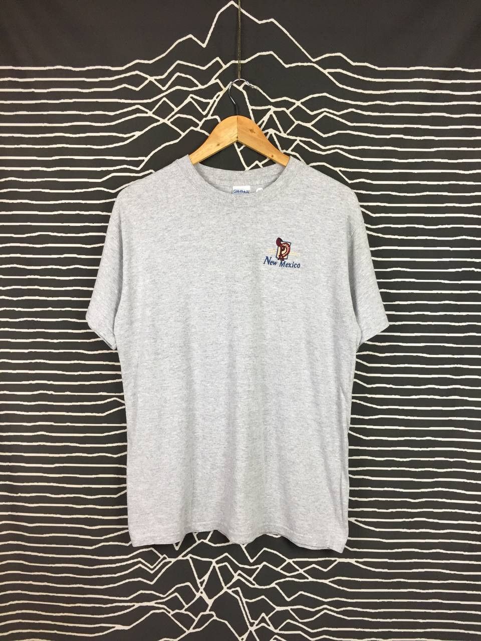 Gildan × Mexicana × Vintage Vtg Y2K New Mexico Embroidered Logo Native Tee Size US M / EU 48-50 / 2 - 1 Thumbnail