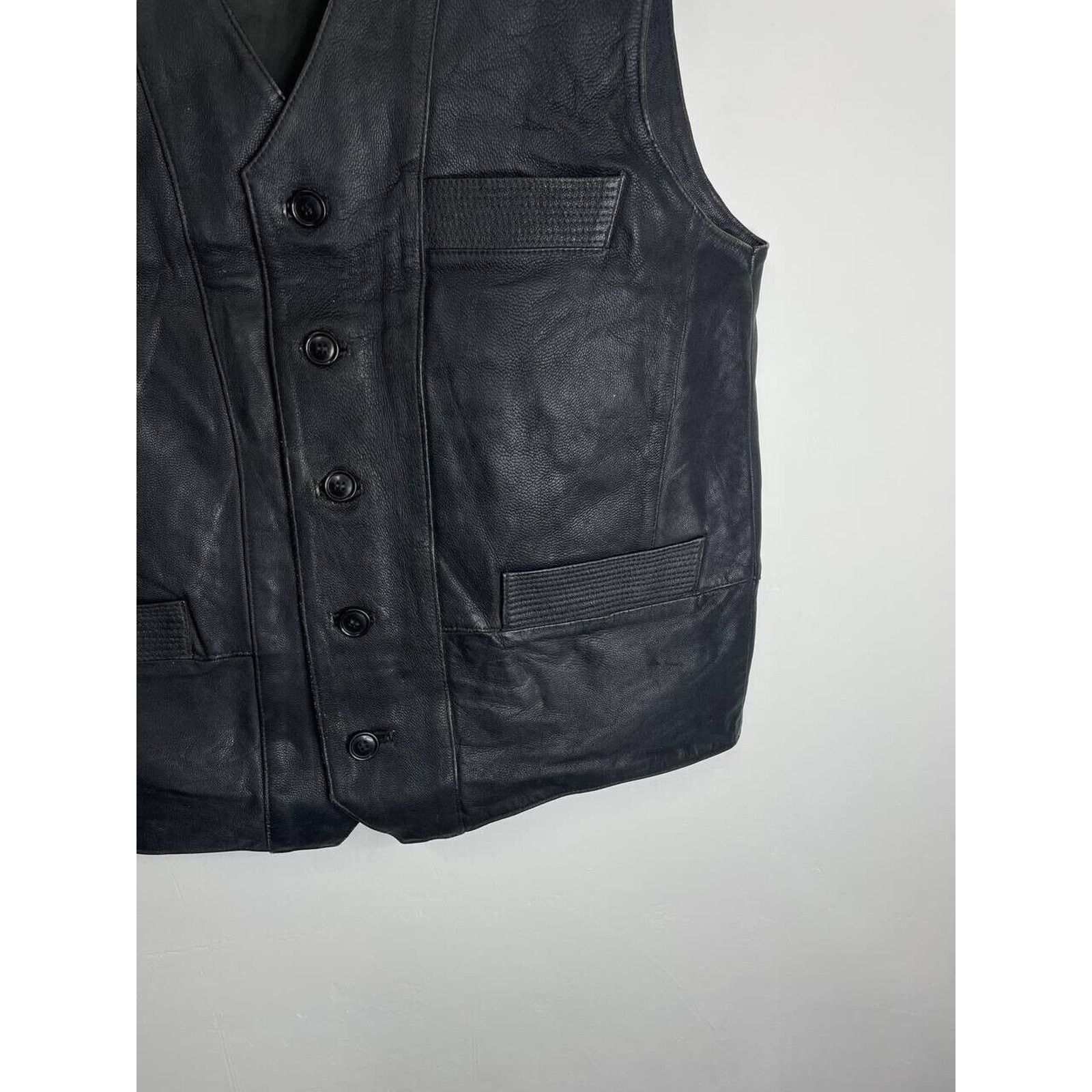 Vintage Vintage Black Patchwork Leather Vest Western Style Size M Size US M / EU 48-50 / 2 - 3 Thumbnail