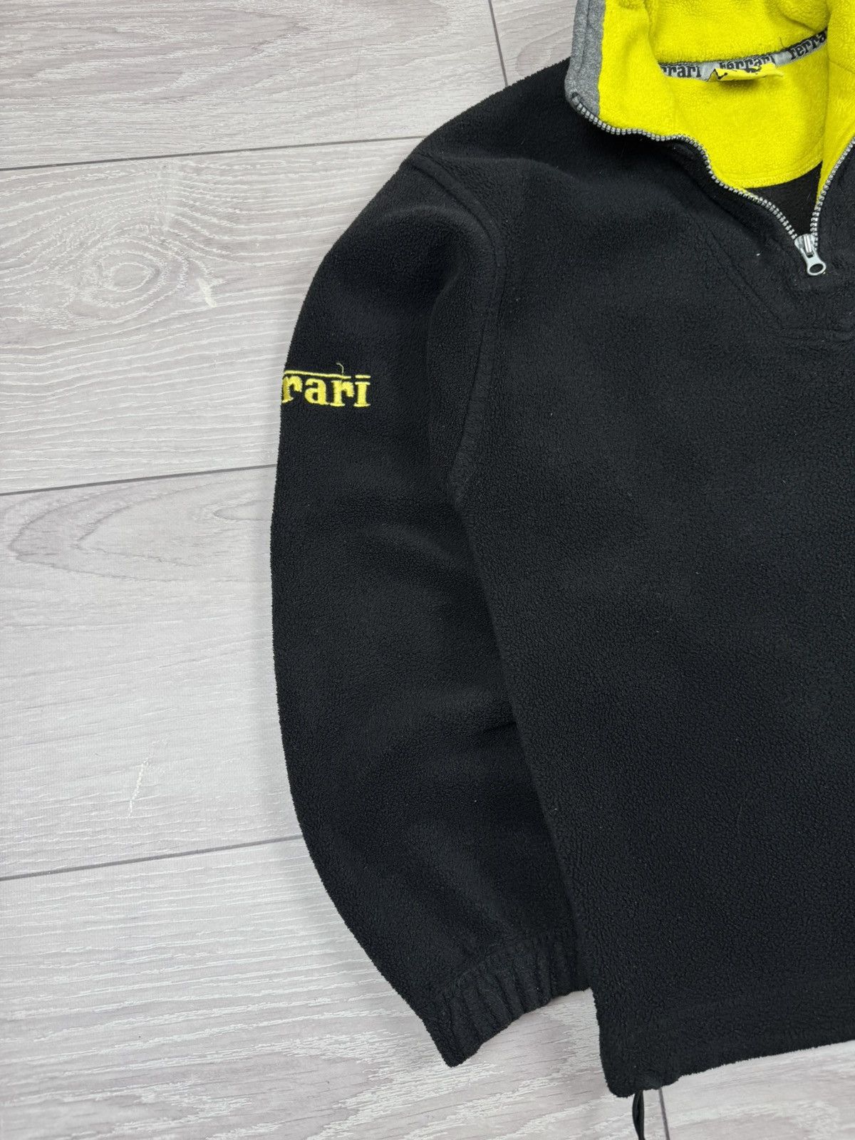 Ferrari Vintage 1990s Ferrari Fleece Pullover Jacket S sz Size US S / EU 44-46 / 1 - 5 Thumbnail