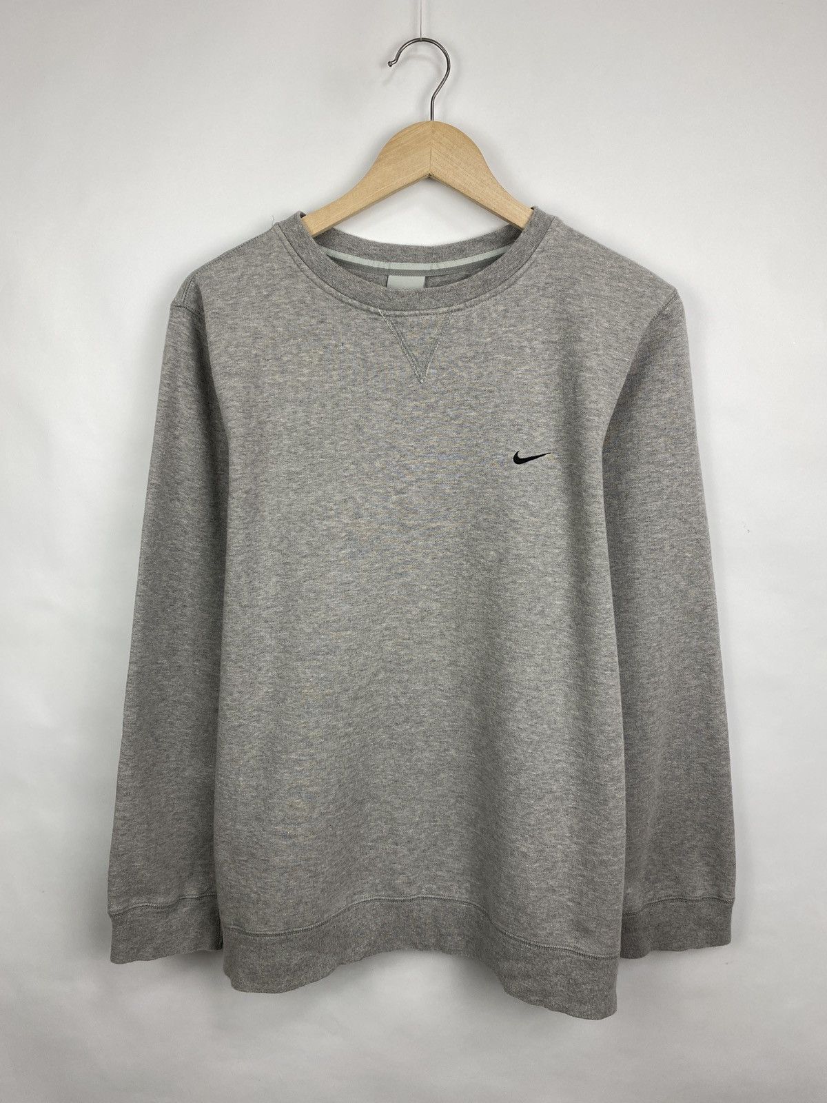 Nike 🇺🇸 Vintage 90s Nike Sweatshirt Swoosh Small Logo Rare Retro Size US M / EU 48-50 / 2 - 3 Thumbnail