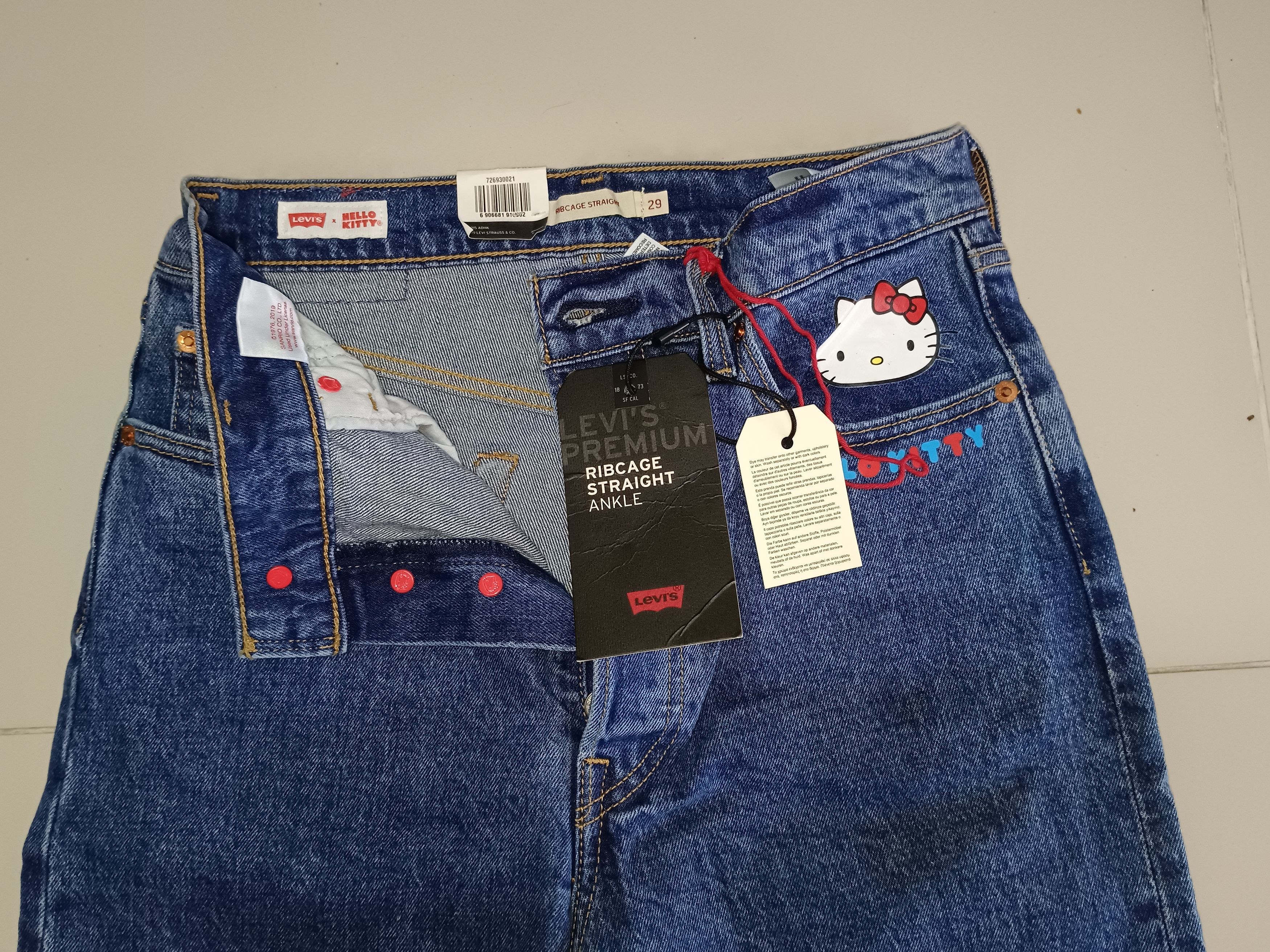 Levi's Rare Levis X Hello Kitty Jeans Size US 29 - 9 Thumbnail