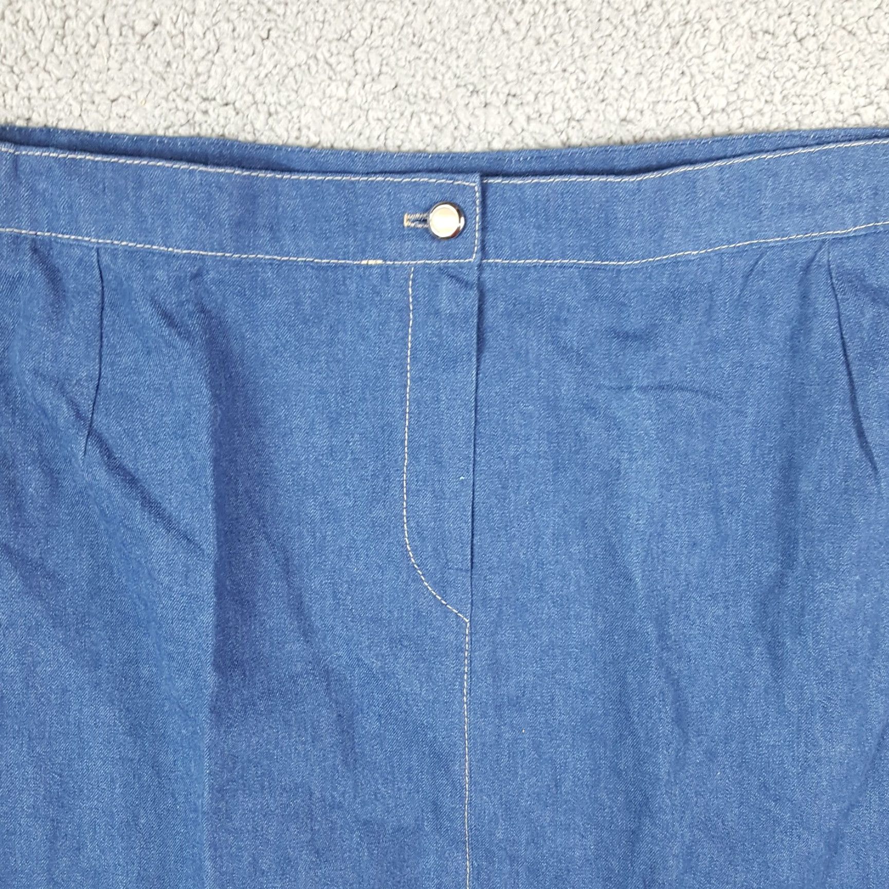 Denime VINTAGE Regal Denim Pencil Skirt Women's Size 18 Knee Length Blue 80s Western Retro Size 40" / US 18 - 2 Thumbnail