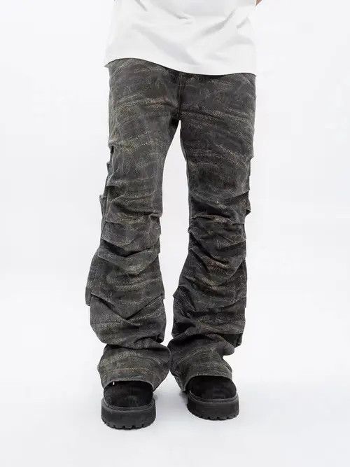 image of Army Green Special Camouflage Pleated Micro Flared Jeans, Men's (Size 32)