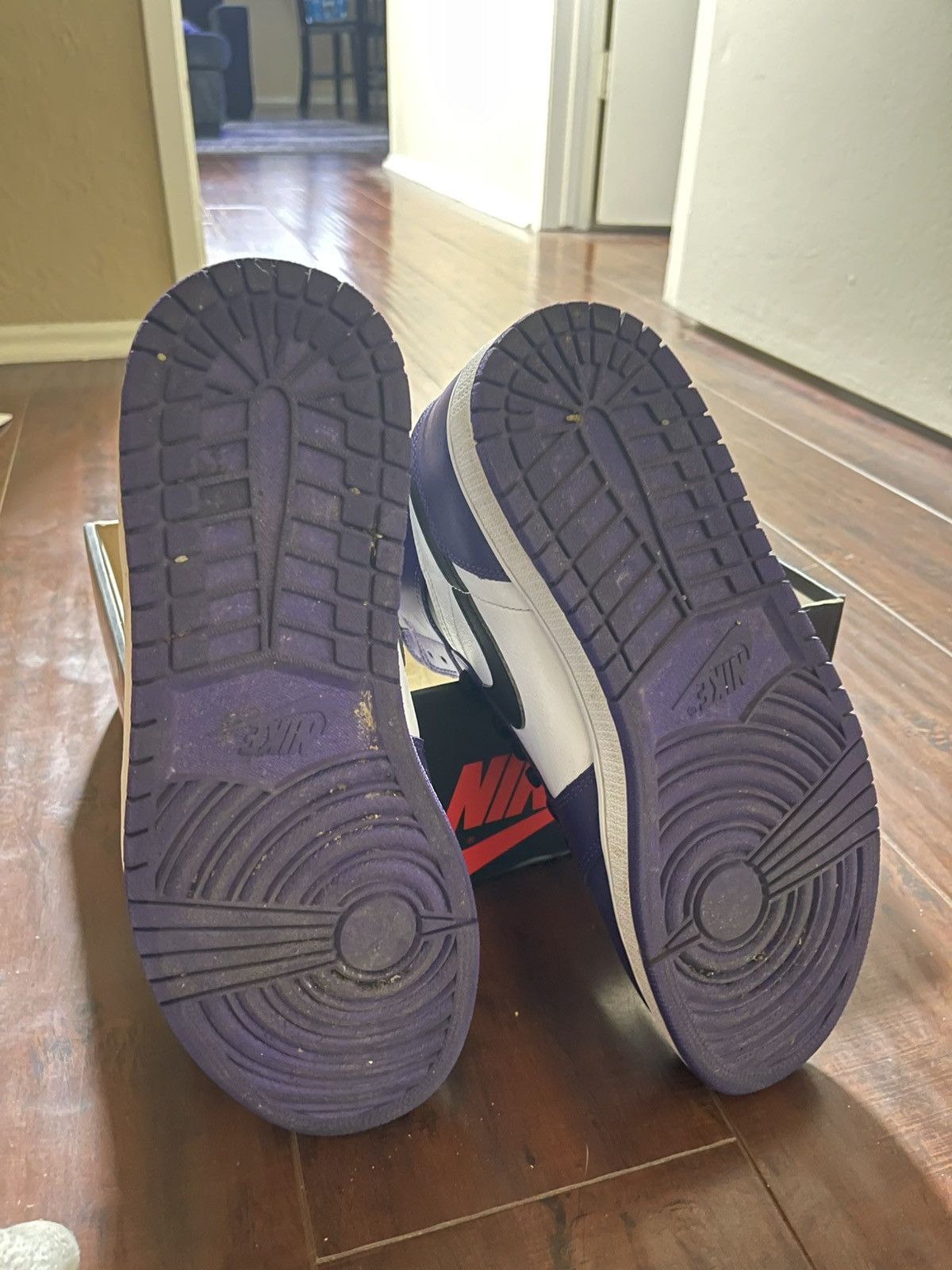 Jordan Brand Jordan 1 Court Purple High Top Size US 11.5 / EU 44-45 - 4 Thumbnail