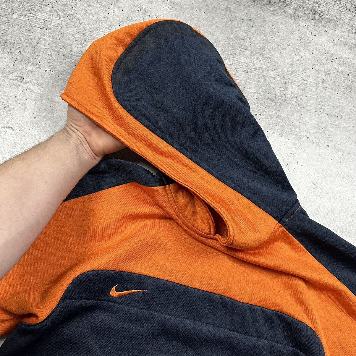 Nike Vintage Nike Hoodie Swoosh Logo Orange Navy Men’s Size S Size US S / EU 44-46 / 1 - 10 Thumbnail