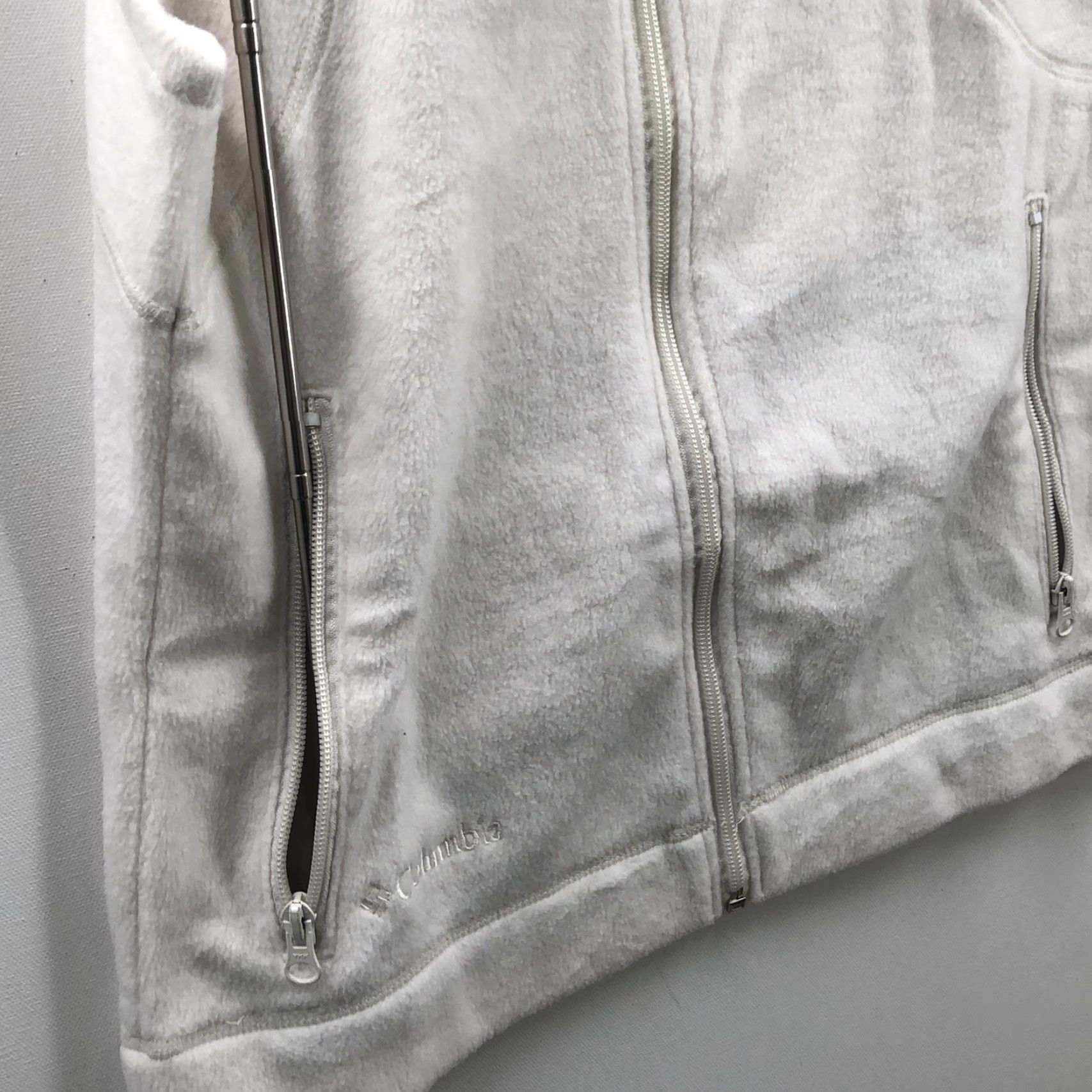 Vintage Columbia Vest Beige Sleeveless Mock Neck Full Zip Pockets Size M Womens Sleeveless Vest Zip Pockets Casual Classic Jacket Mid-Length Summer Size M / US 6-8 / IT 42-44 - 4 Thumbnail
