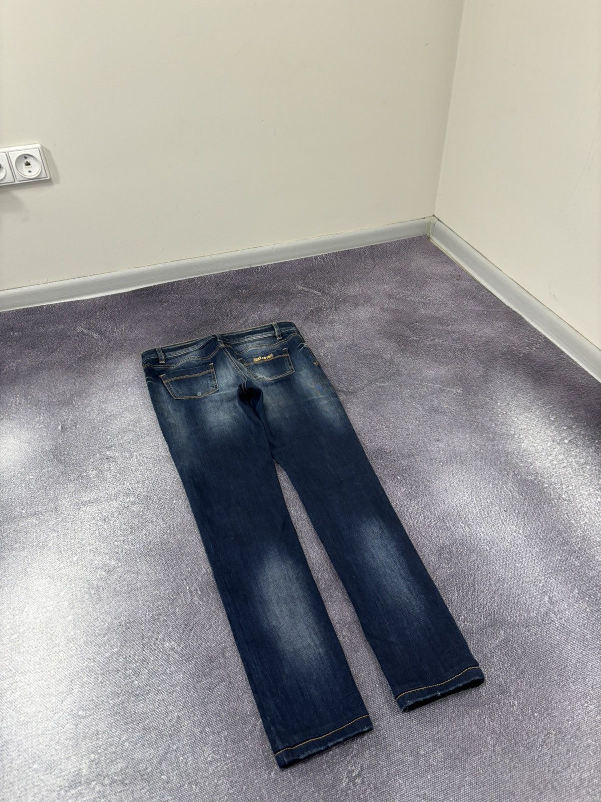 Just Cavalli Just Cavalli Chic Women’s Y2K Ripped Denim Avant Garde Jeans Size 28" / US 6 / IT 42 - 14 Thumbnail