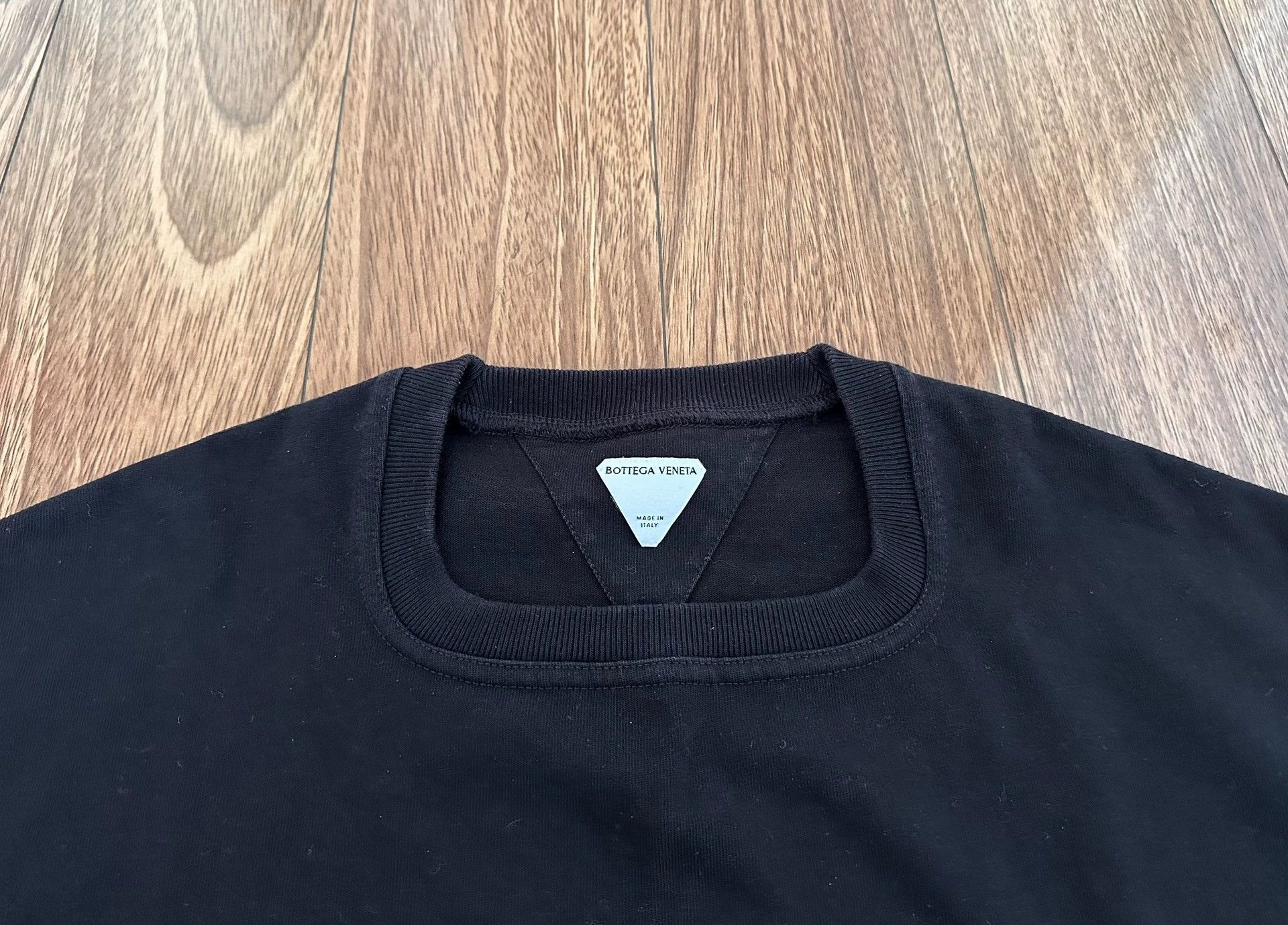 Bottega Veneta BOTTEGA VENETA Embroidered Logo Square Collar Washed Tee M Size US M / EU 48-50 / 2 - 3 Thumbnail
