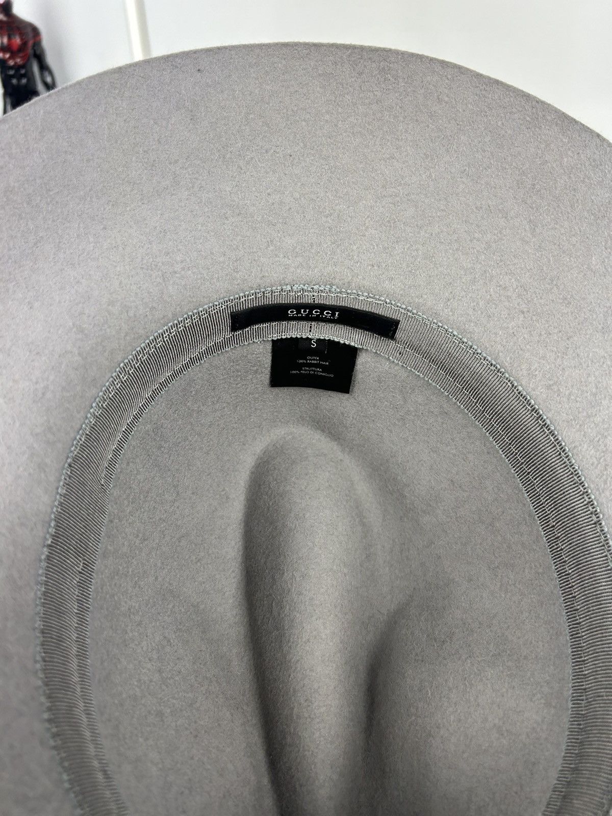 Gucci × Tom Ford Gucci Rabbit Fur Logo Charm Hat Size ONE SIZE - 9 Thumbnail