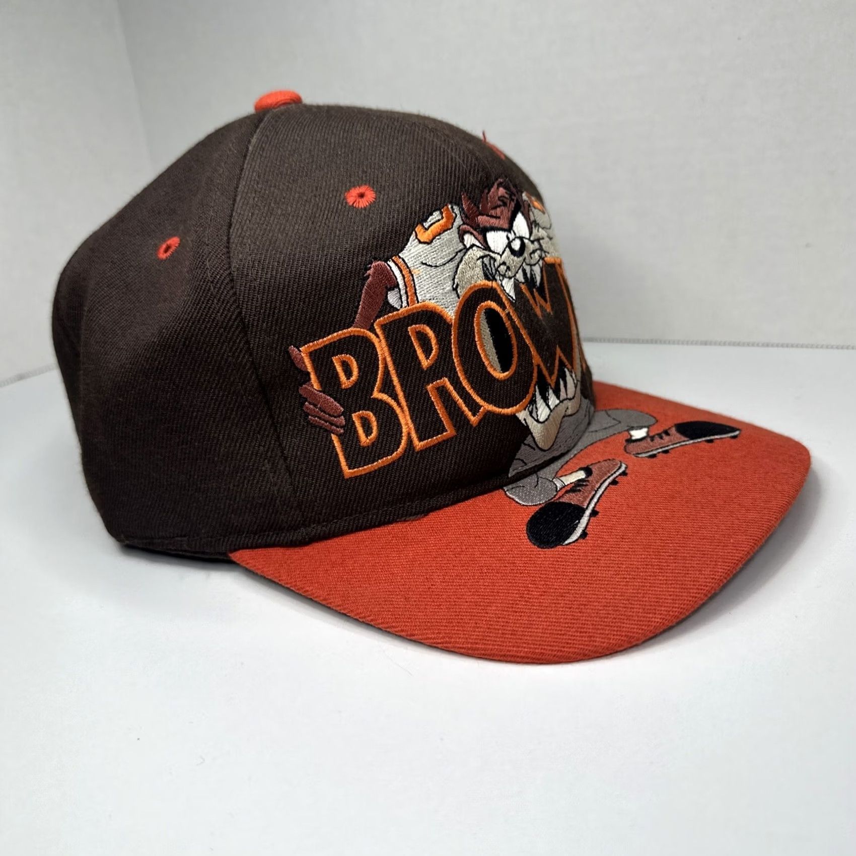 NFL VINTAGE Drew Pearson Cleveland Browns TAZ Hat Snapback Looney Tunes NFL 90s RARE Hat Mens Size ONE SIZE - 6 Thumbnail