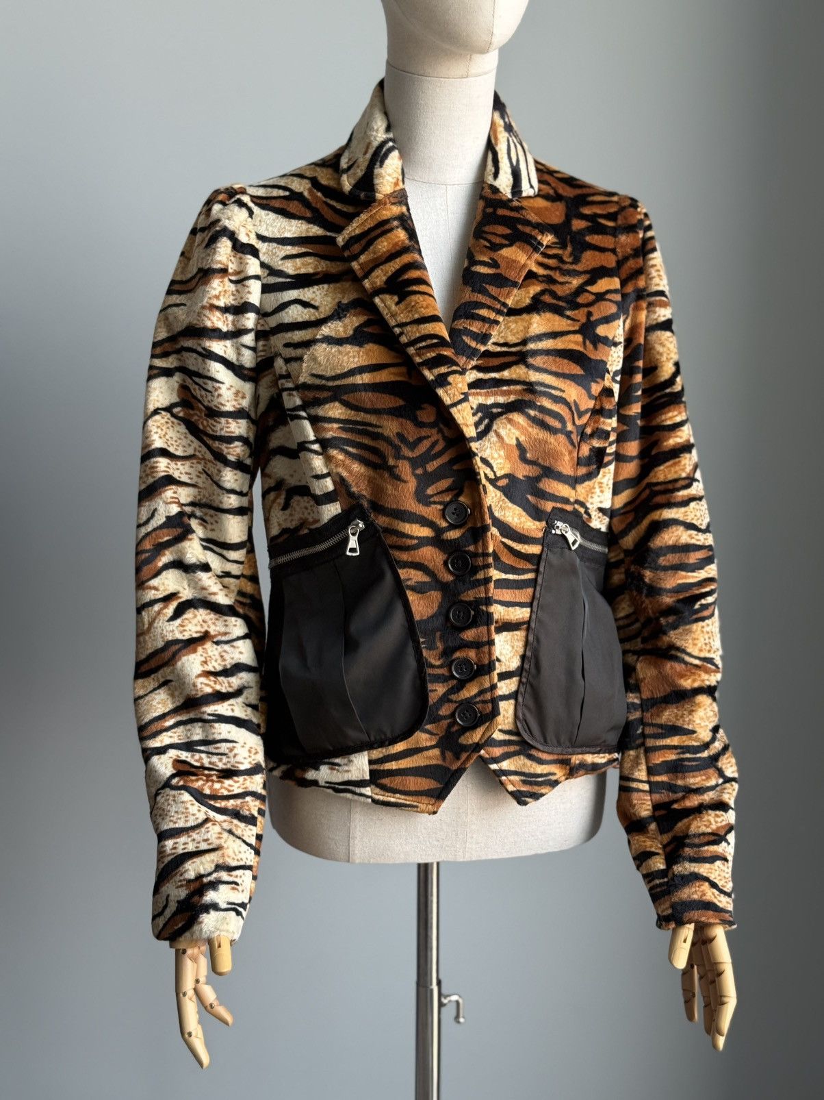 Dolce & Gabbana Dolce & Gabbana Leopard Tiger Jacket Archive Blazer Size M / US 6-8 / IT 42-44 - 4 Thumbnail