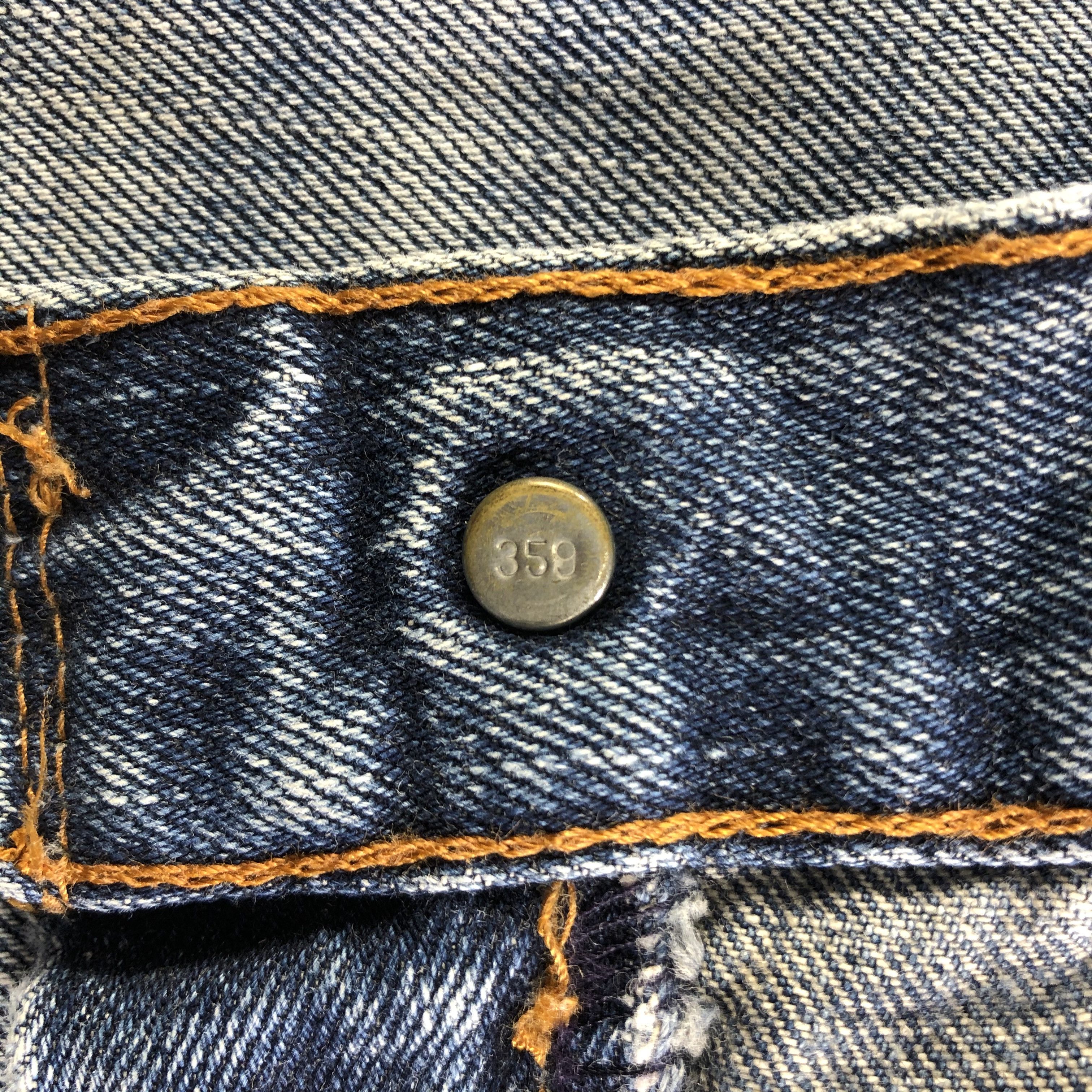 Levi's Vintage Levis 503 Jeans Medium Wash Denim KJ2873 Size US 34 / EU 50 - 9 Thumbnail