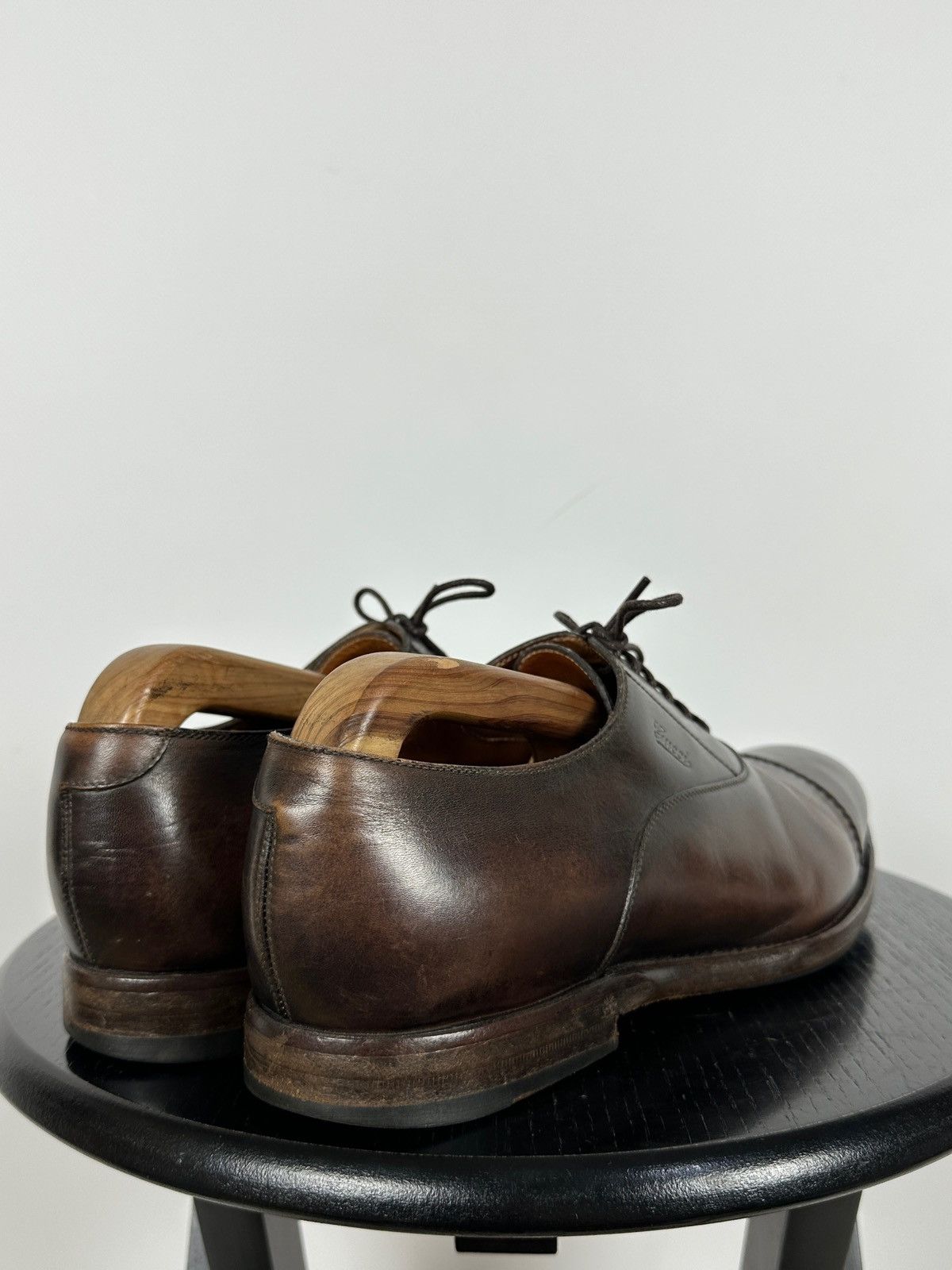 Vintage Gucci Brown Leather Cap Toe Oxford Formal Shoes display picture 3