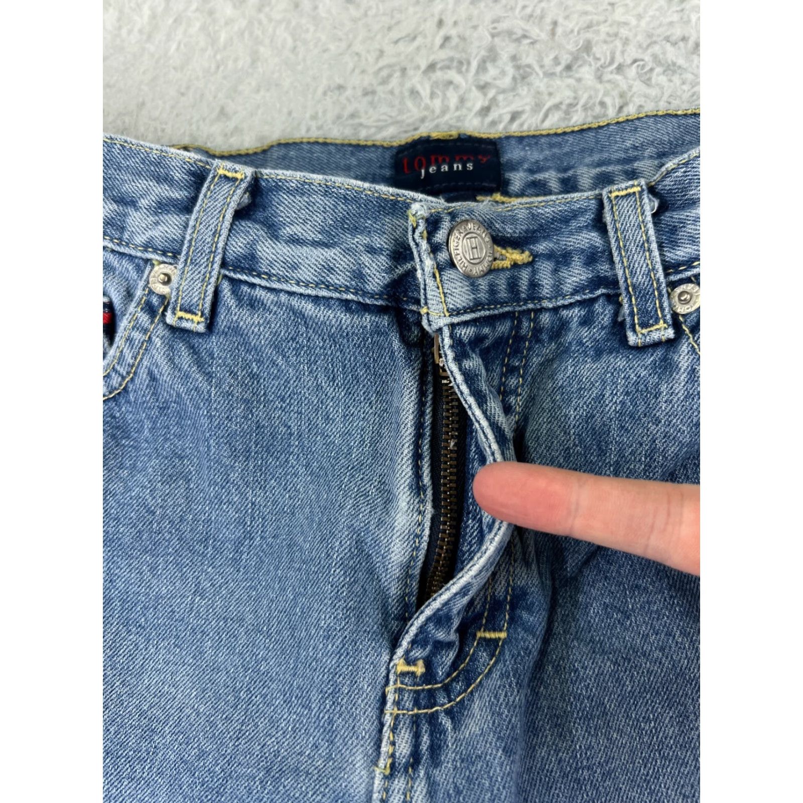 Tommy Hilfiger Tommy Hilfiger Jeans Womens 7 Blue Denim Bootcut Mid Rise 5-Pocket Design Embroidered Cotton Blend Distressed Stretch Size 28" / US 6 / IT 42 - 6 Thumbnail