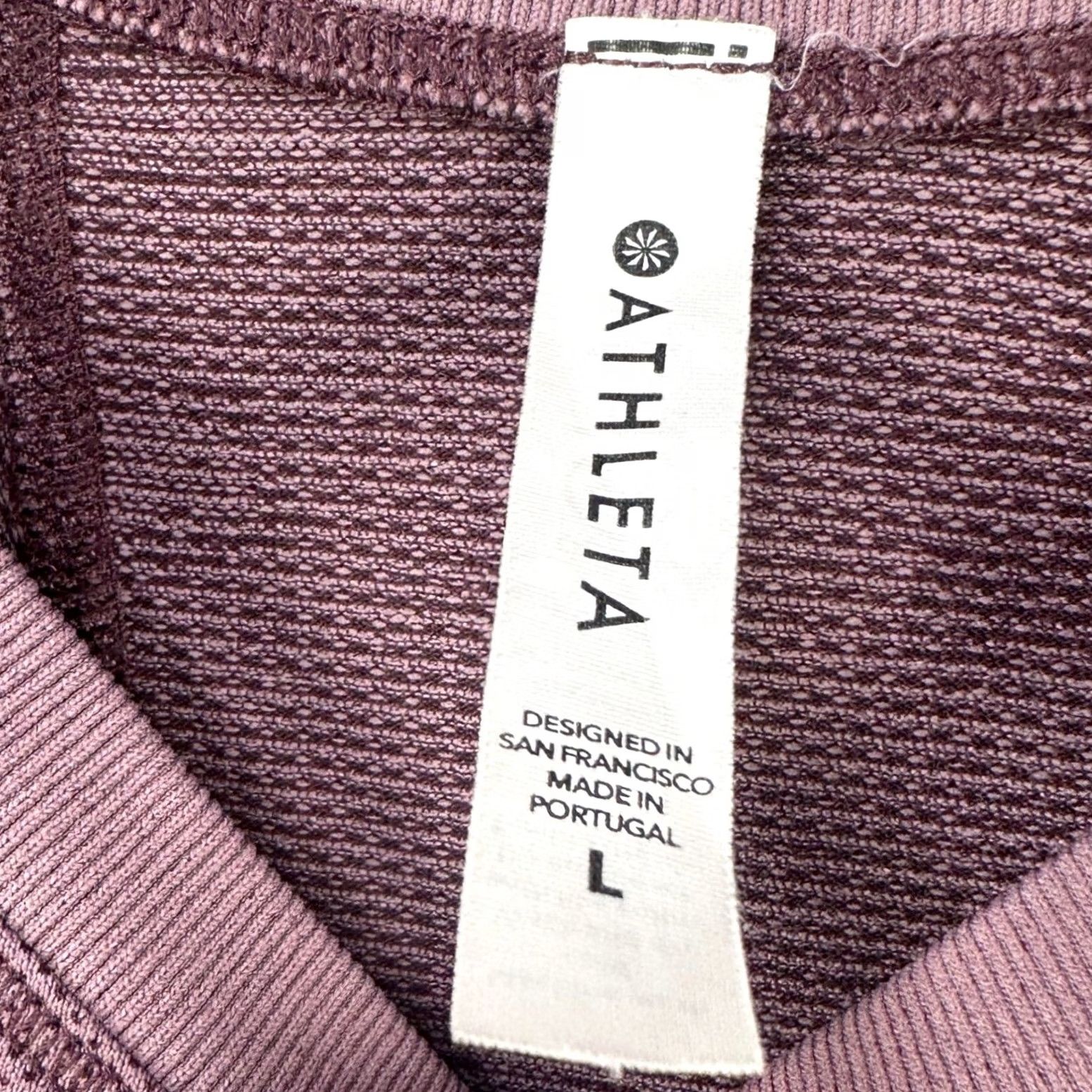 Athleta Athleta T-Shirt Women Large Purple Camo Short Sleeve Crewneck Outdoor Hiking Tee Shirt Size L / US 10 / IT 46 - 4 Thumbnail