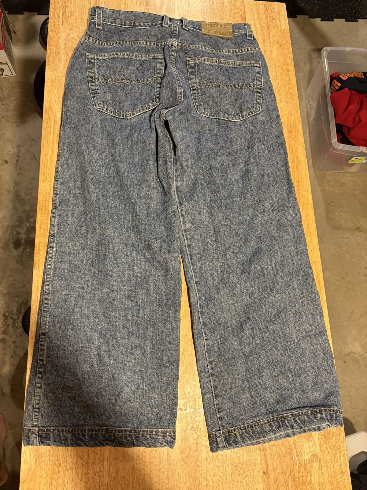 Tommy Hilfiger Vintage Baggy Tommy Hilfiger Jeans Size US 30 / EU 46 - 4 Thumbnail